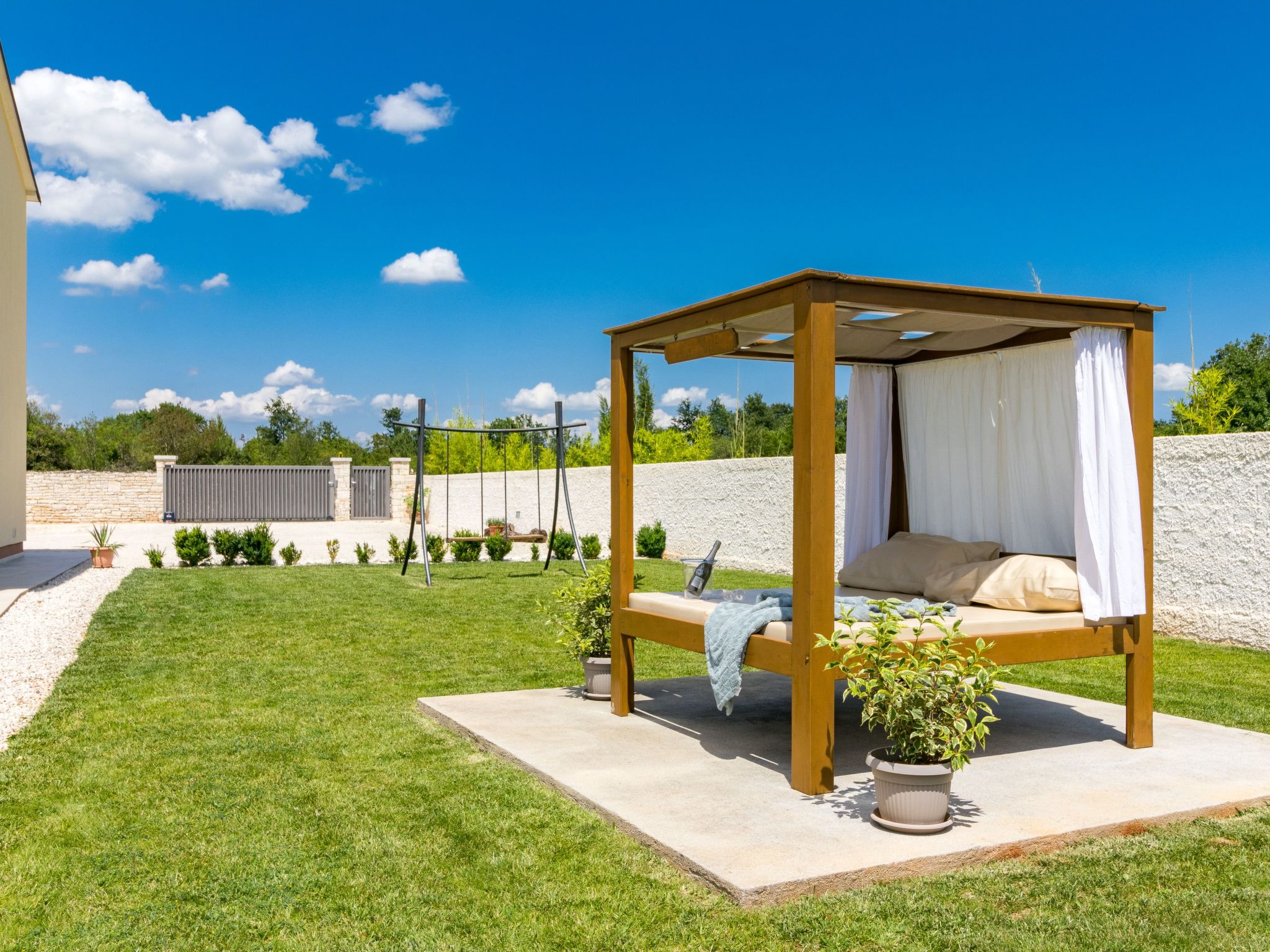 In Juršići mit Privatem Pool-Binnen