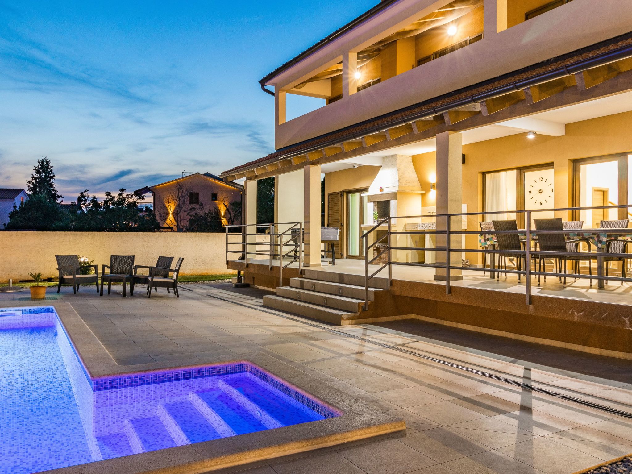 In Juršići mit Privatem Pool-Binnen