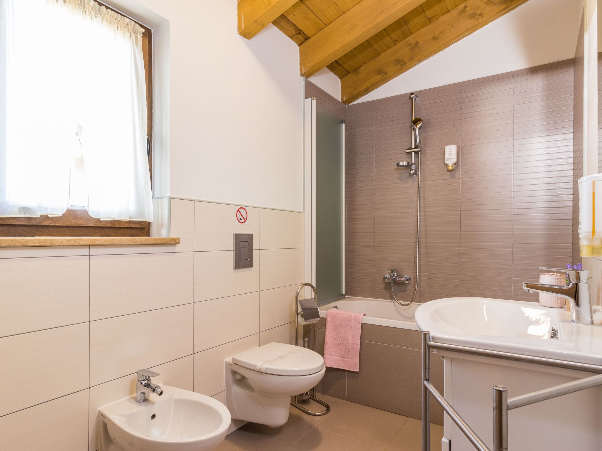 In Juršići mit Privatem Pool-Binnen