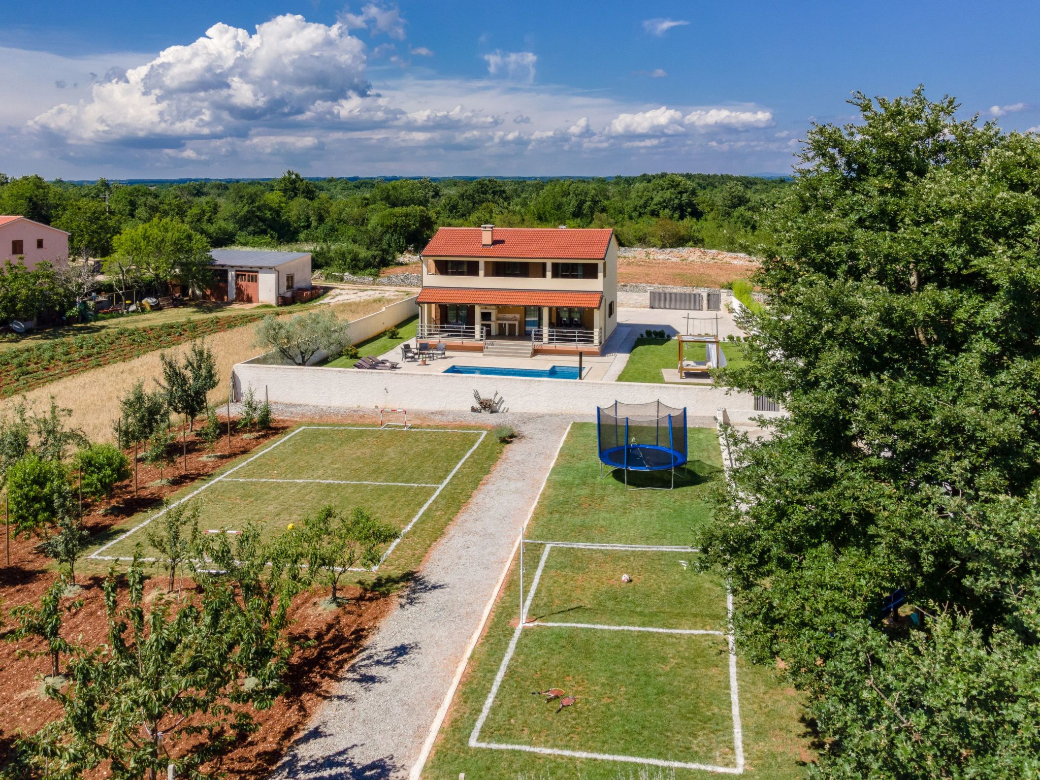 In Juršići mit Privatem Pool-Binnen