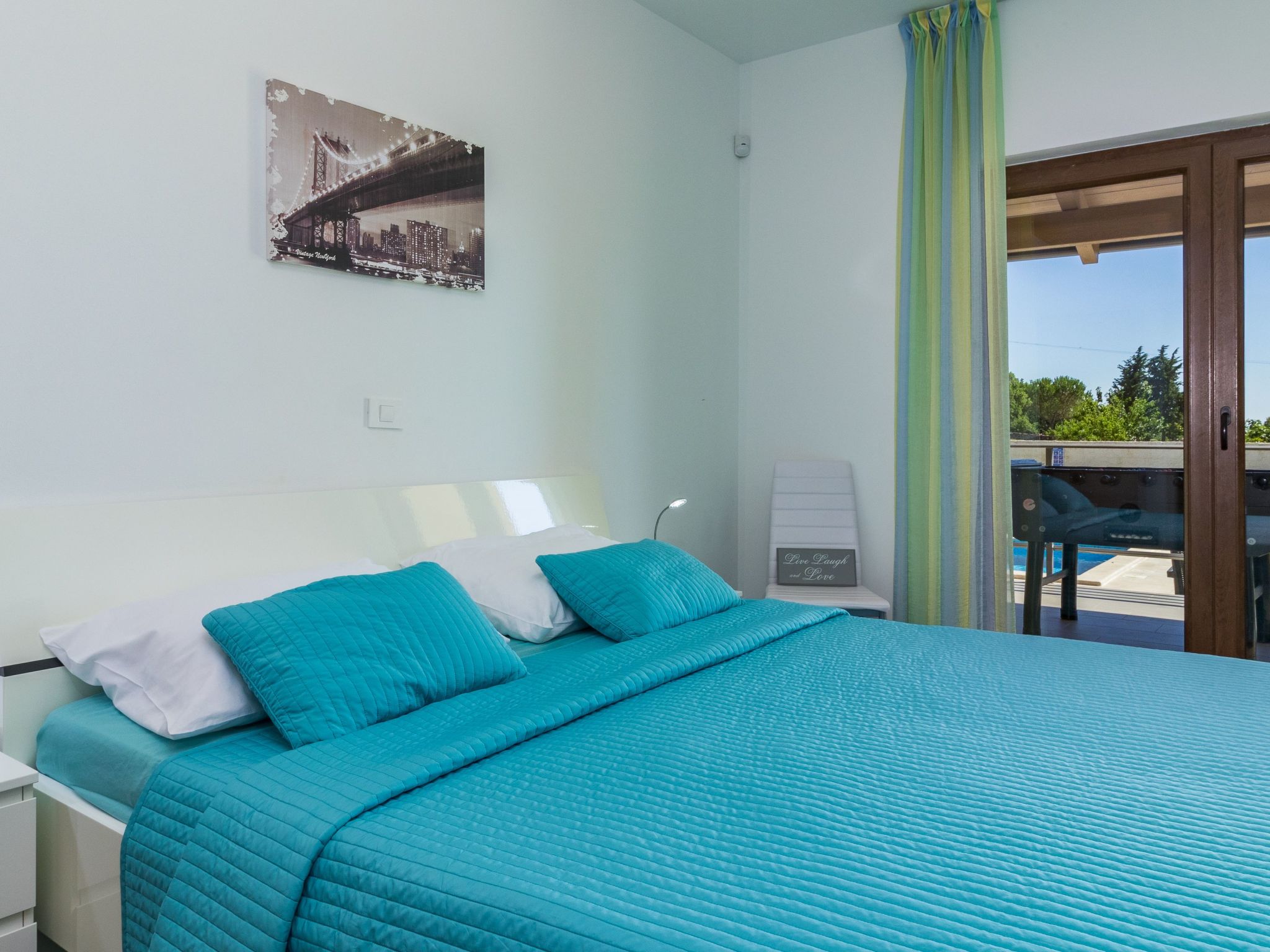 Beeindruckende Luxusvilla mit beheiztem Privatpool-Binnen