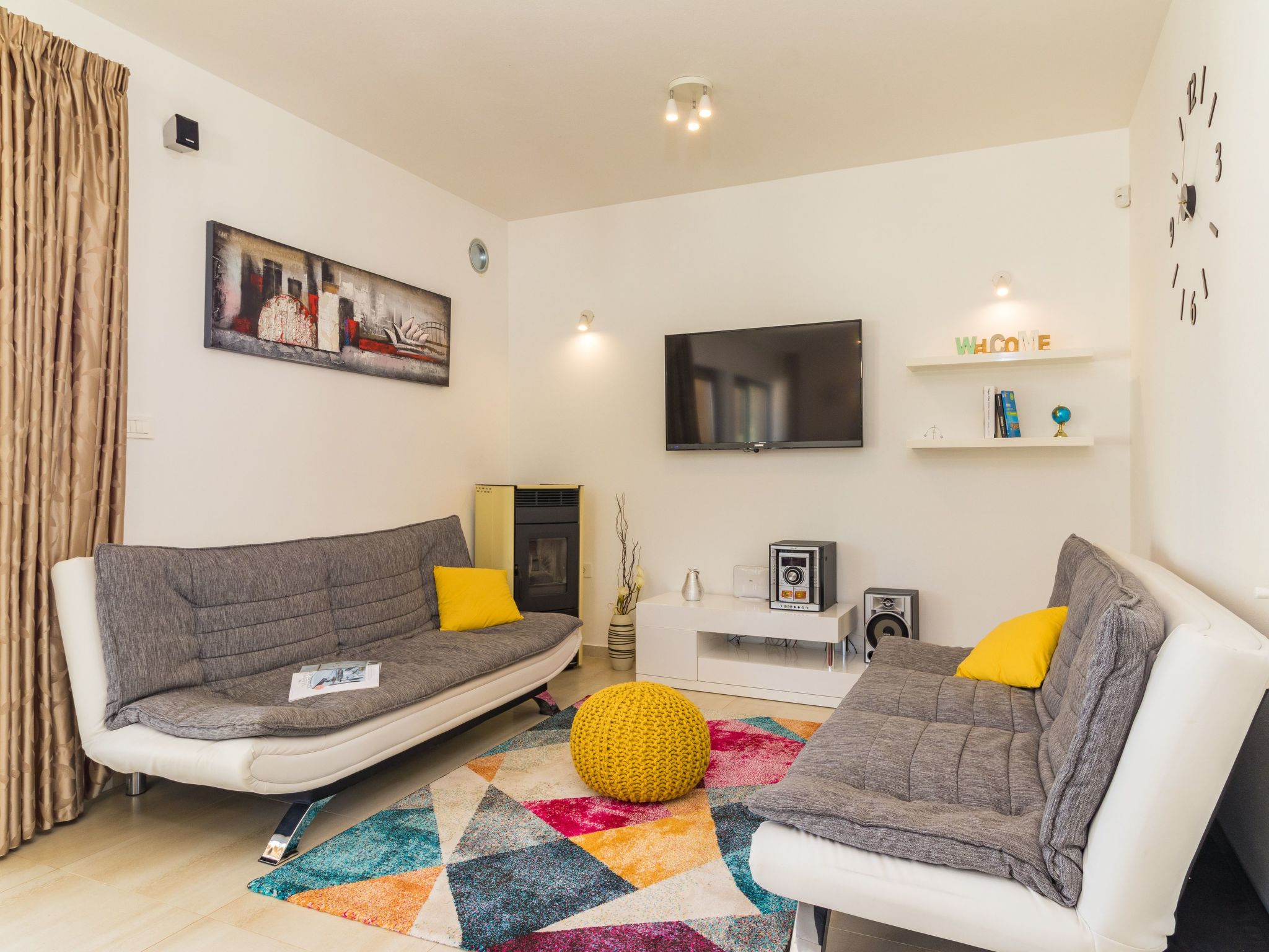 Beeindruckende Luxusvilla mit beheiztem Privatpool-Binnen