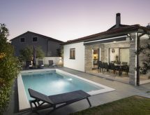 Modern vakantiehuis voor 6 personen met privélaadpaal in Bokordici, Istrië - thumbnail 1