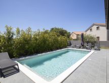 Modern vakantiehuis voor 6 personen met privélaadpaal in Bokordici, Istrië - thumbnail 4