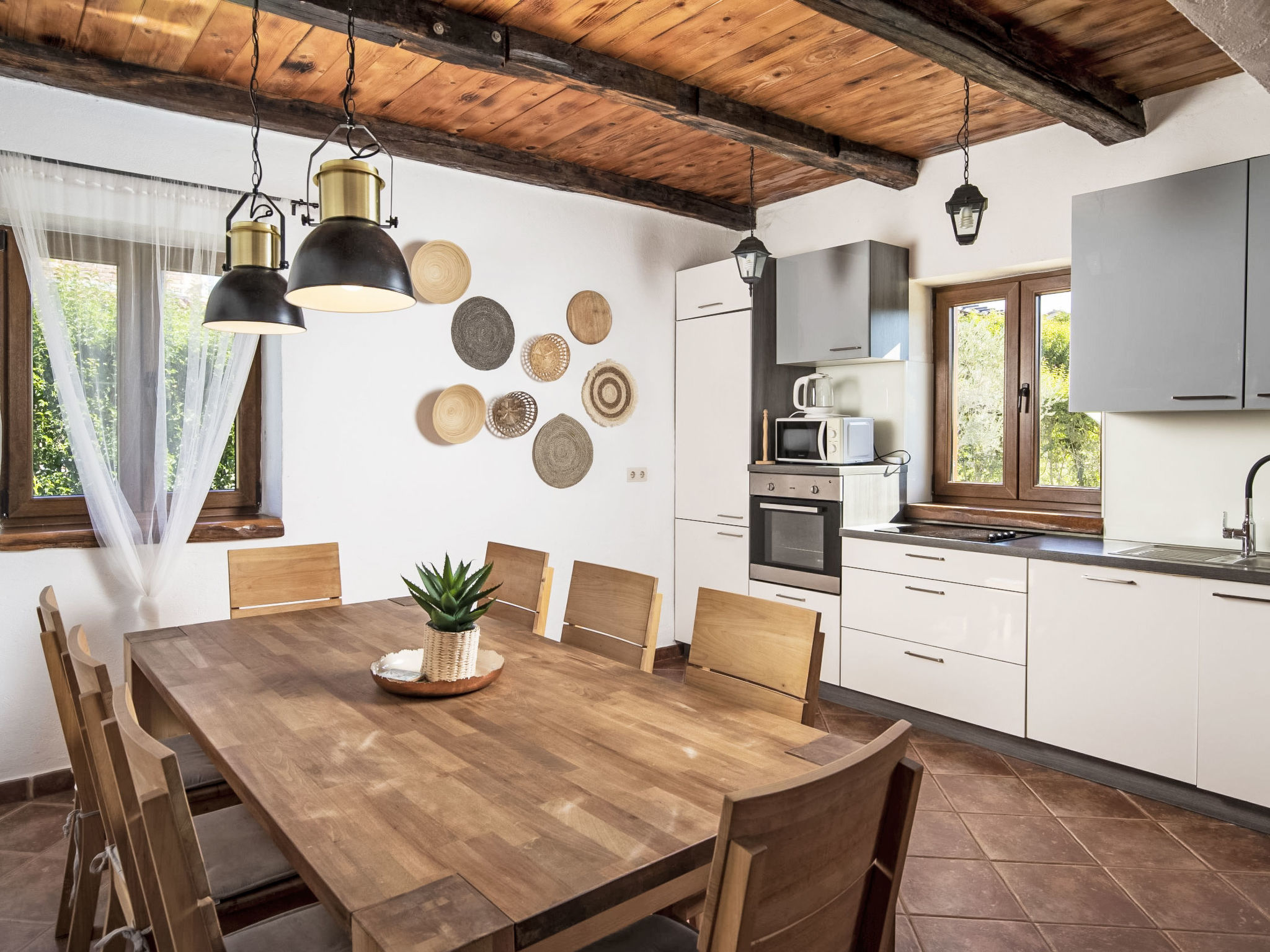 Maison Villa Berenice – Cuisine et coin repas, photo 15 sur 50