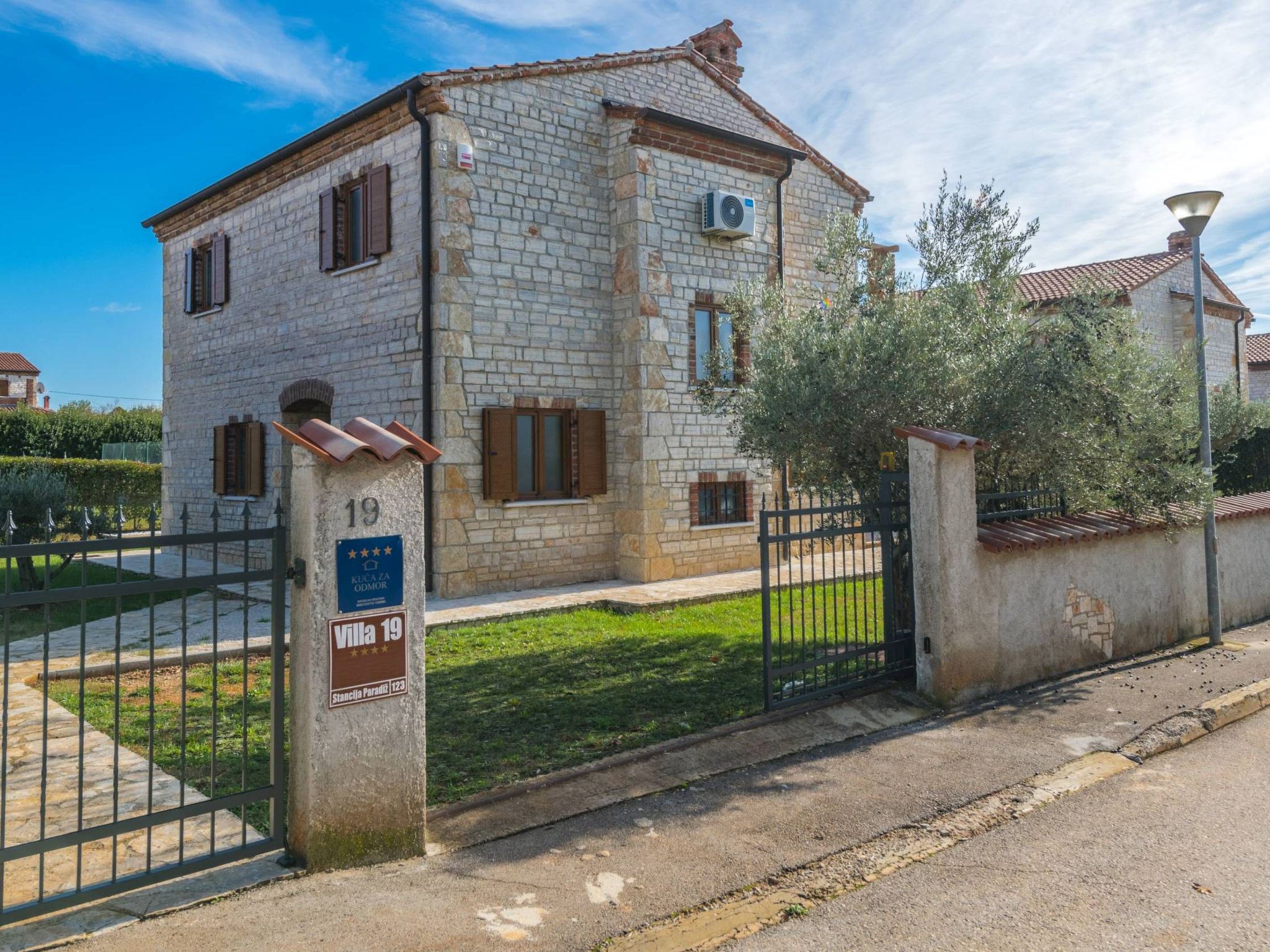 Villa Berenice-Binnen