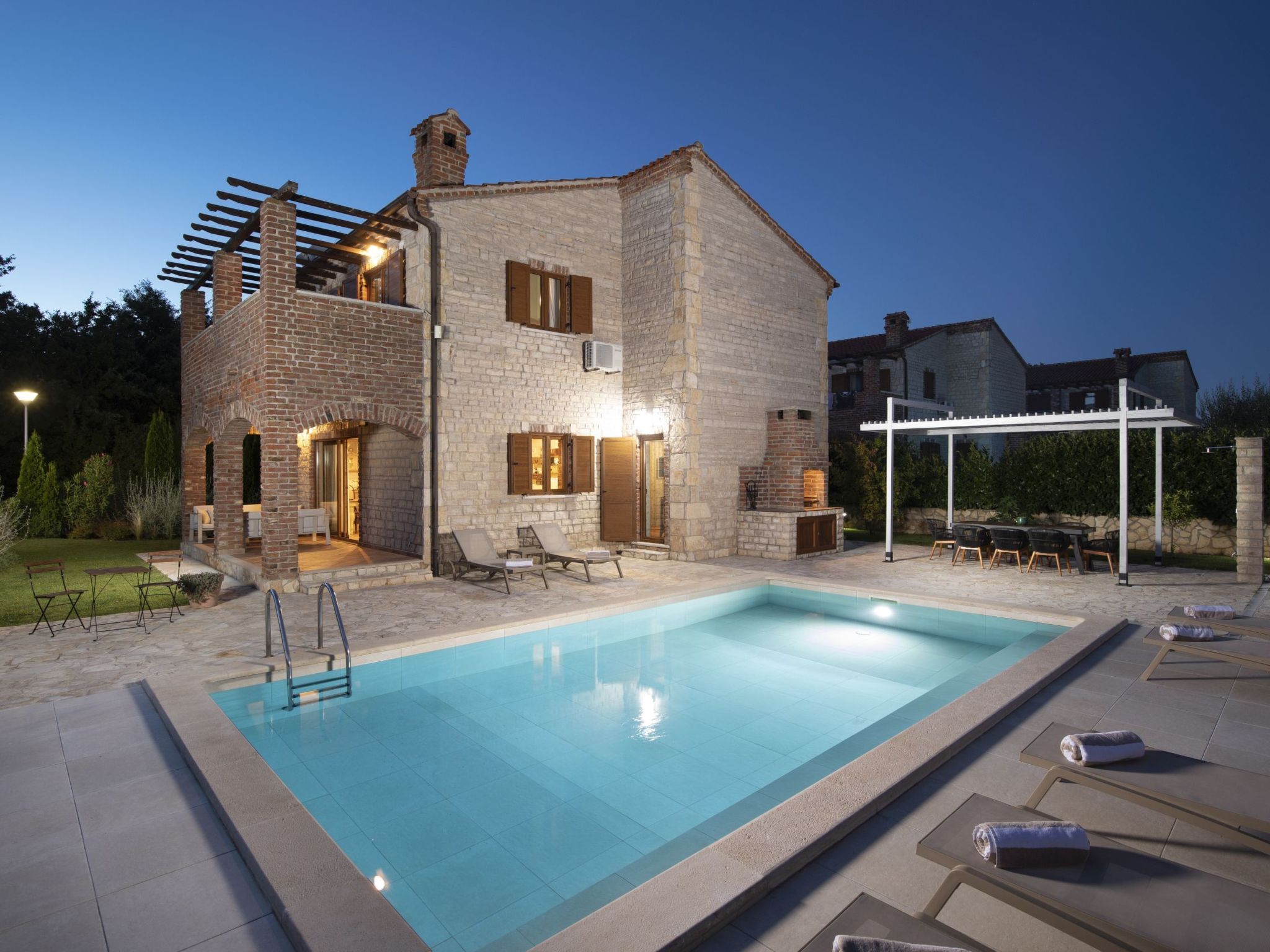 Vakantiehuis met privé zwembad in Bokordici (Kroatië) voor 8 personen