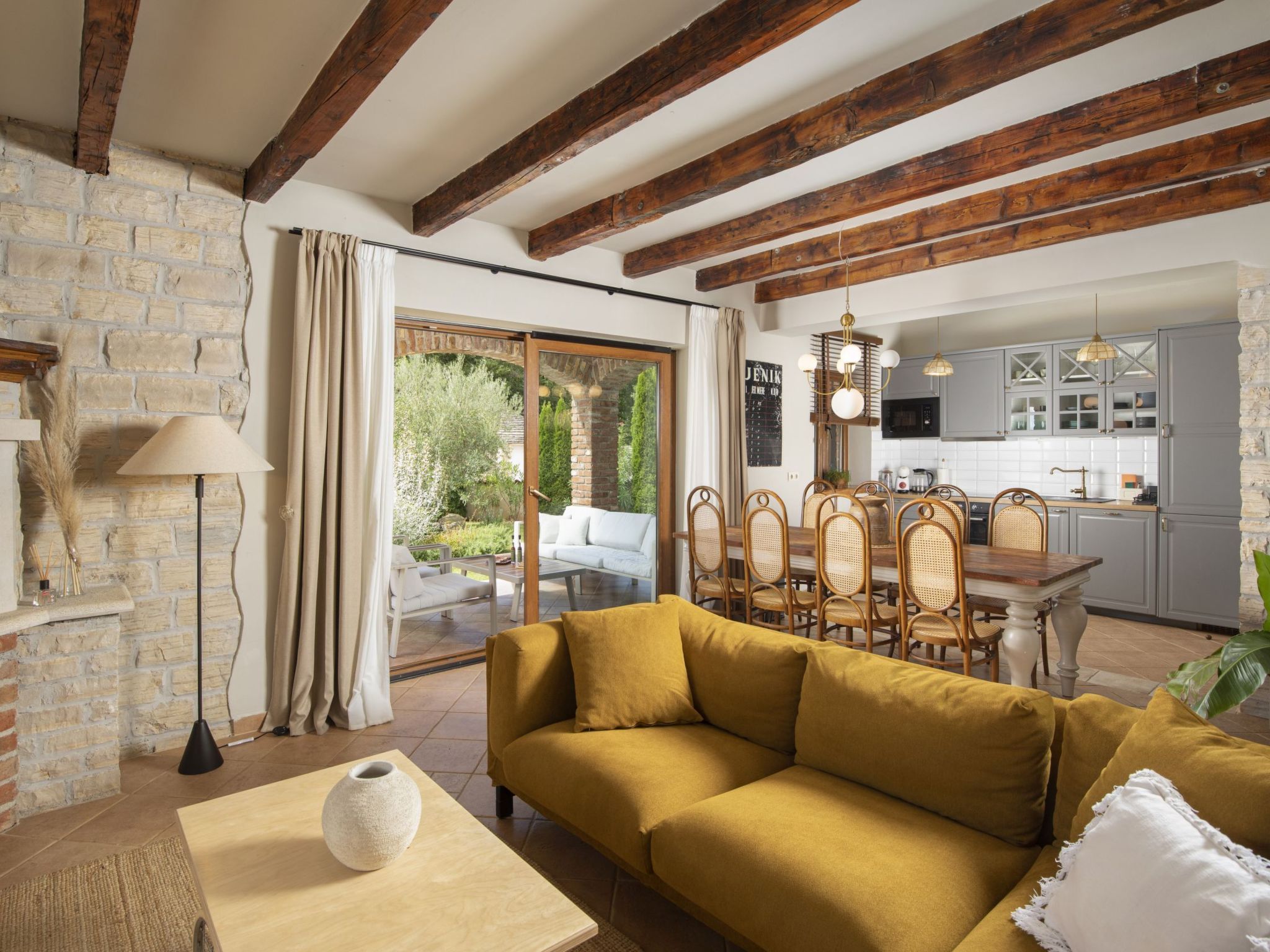 Villa Paradis 13-Binnen