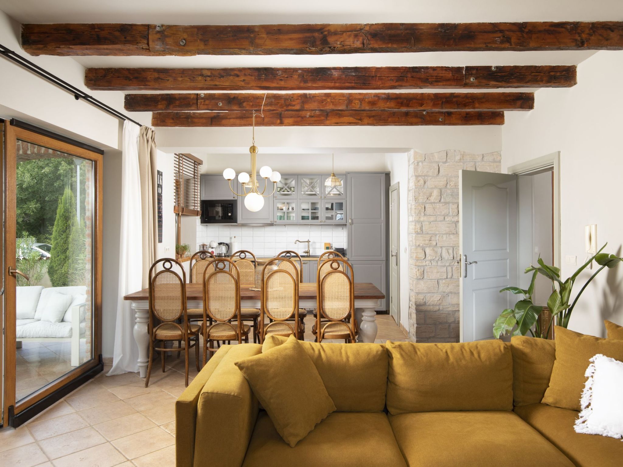 Villa Paradis 13-Binnen