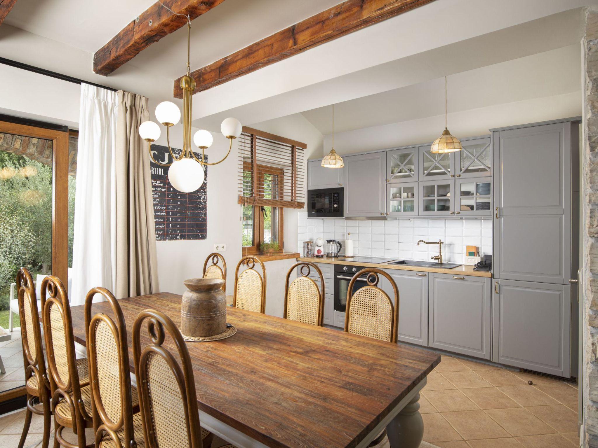 Villa Paradis 13-Binnen