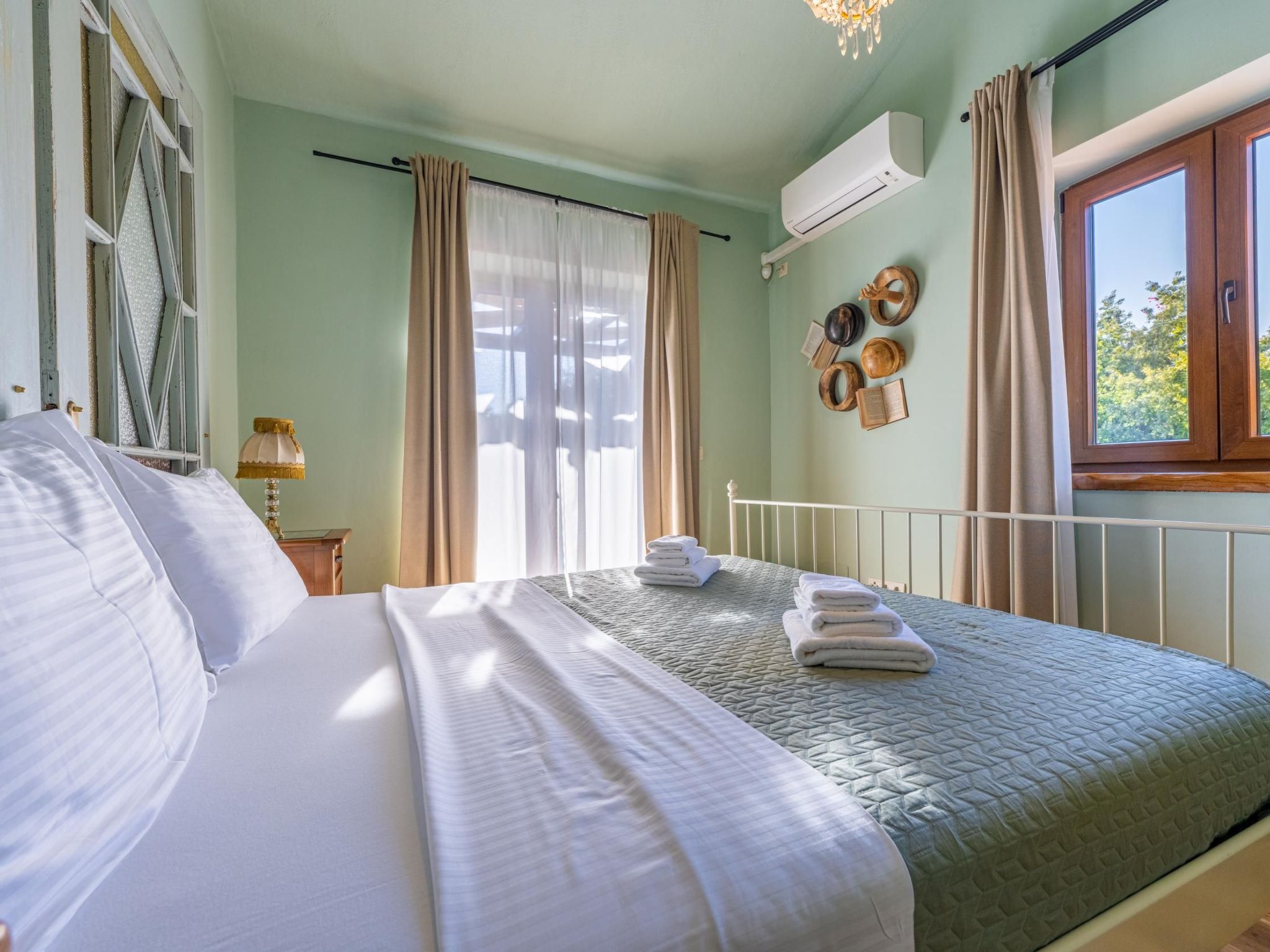 Villa Paradis 13-Binnen