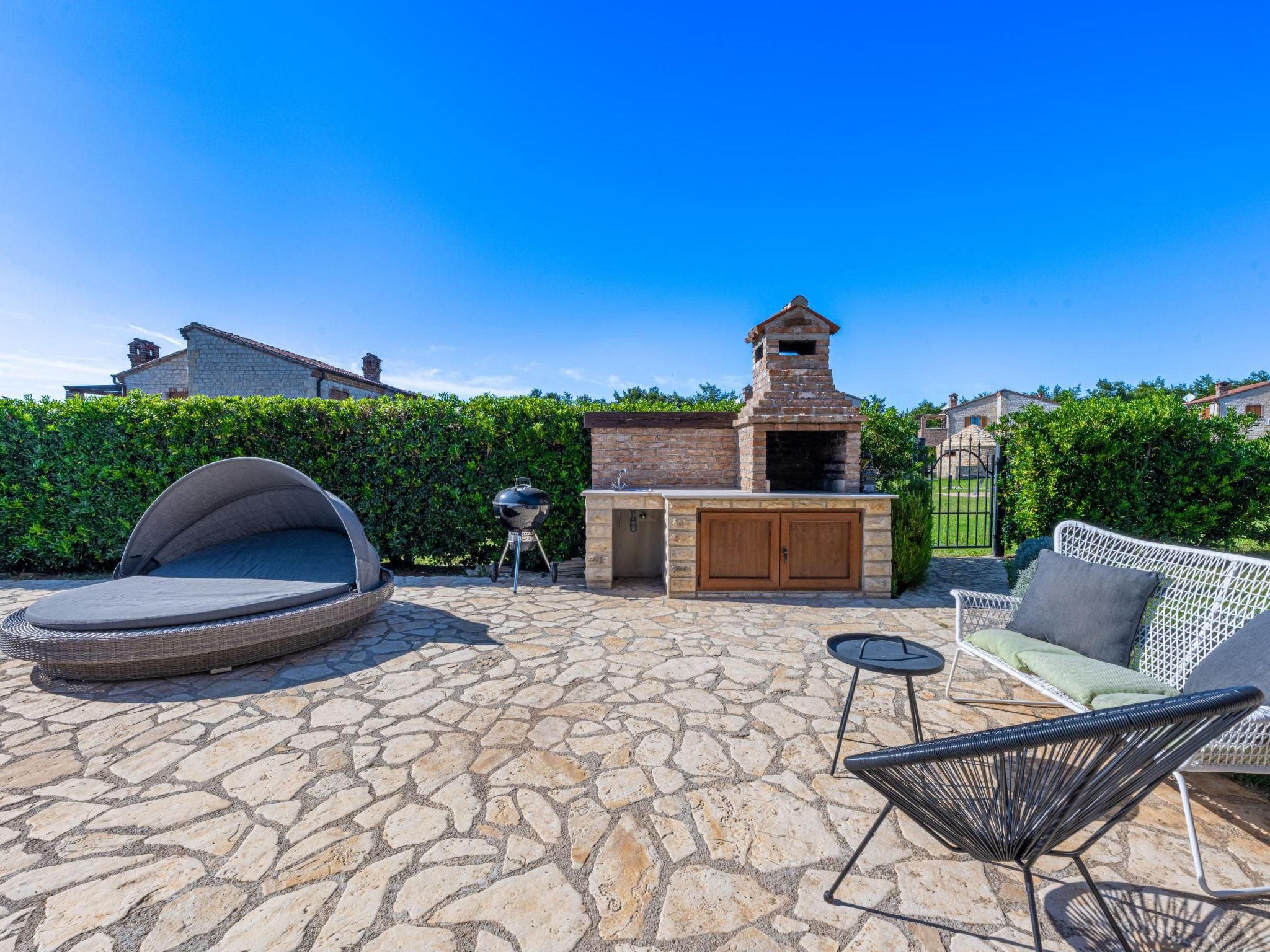 "Paradis 6" mit Whirlpool-Inside