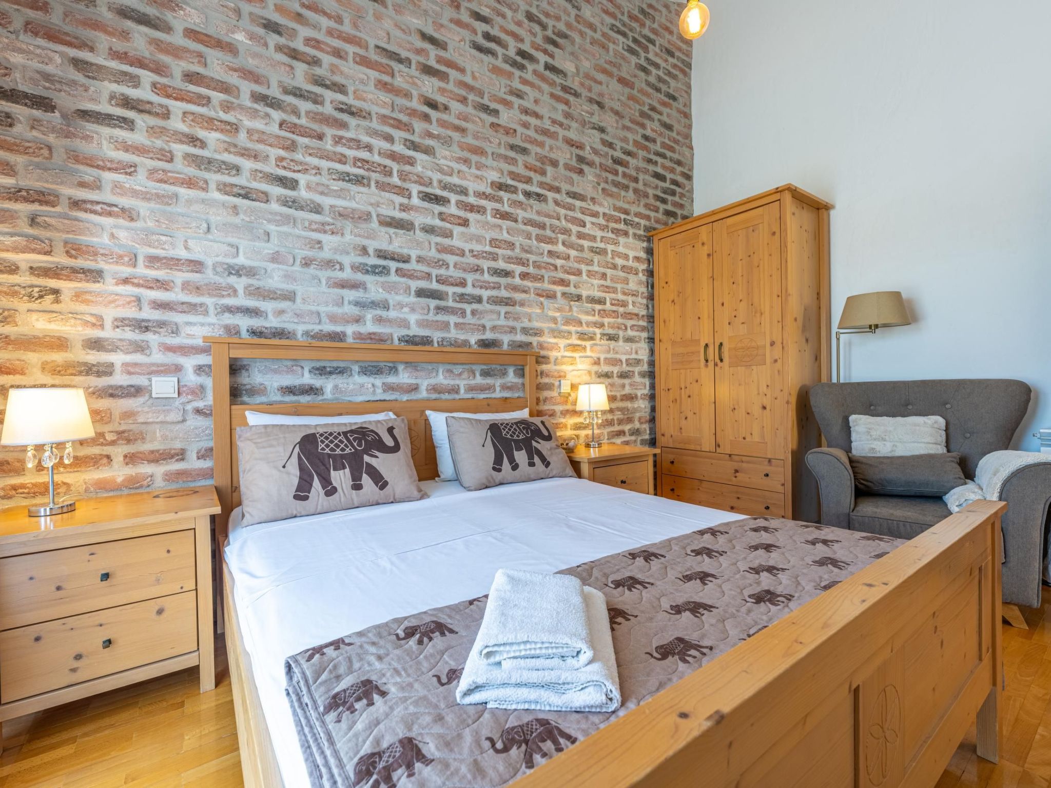 "Paradis 6" mit Whirlpool-Inside