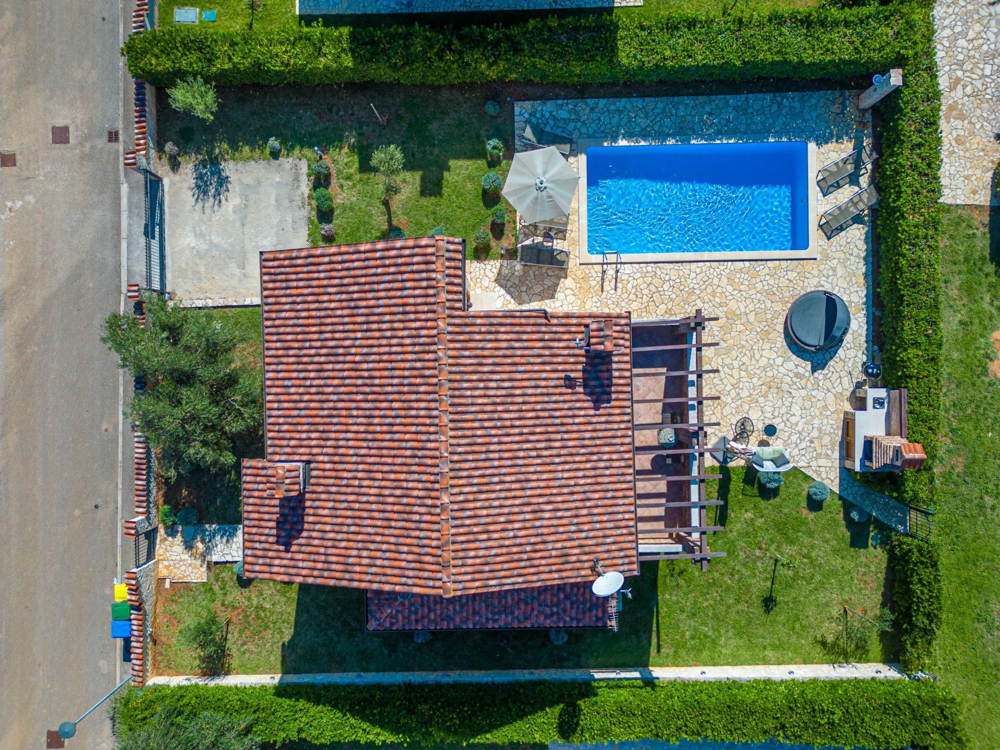 "Paradis 6" mit Whirlpool-Inside