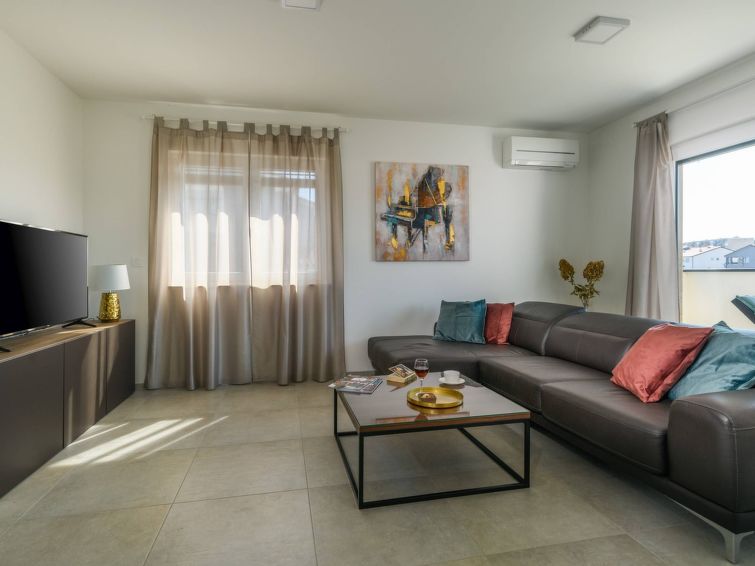 4-persoons appartement in Bokordici op 1,5 km van de zee in Bokordici