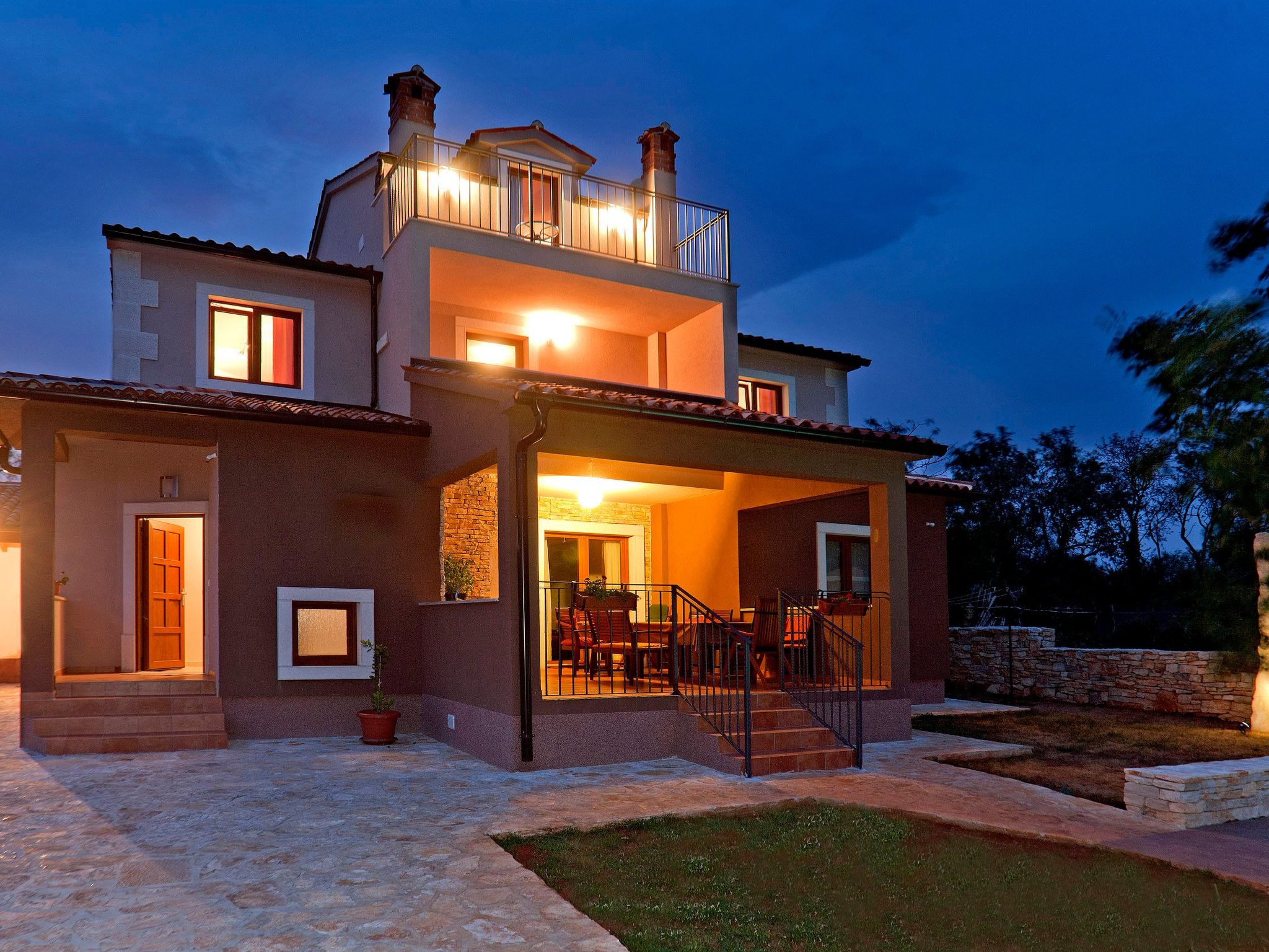 Haus in Cukrići mit privatem Pool-Outside