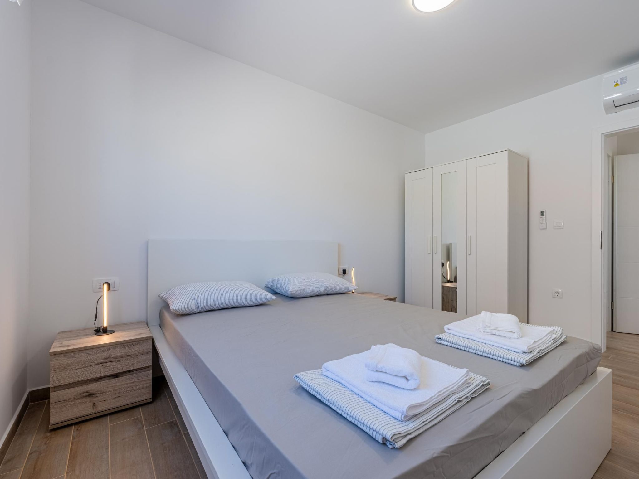 Villa Stocozzi-Inside