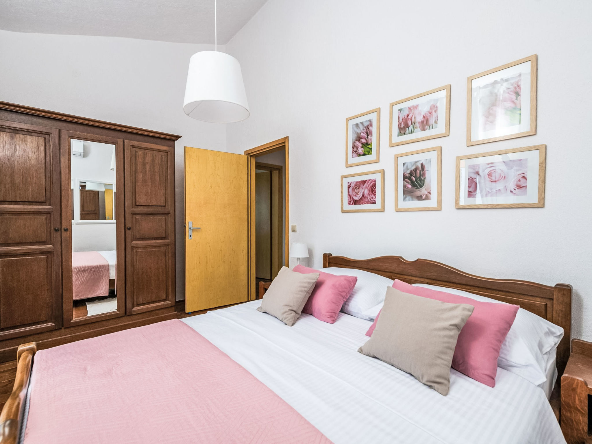 Maison Villa Wish mit beheiztem Pool – Chambre, photo 9 sur 46