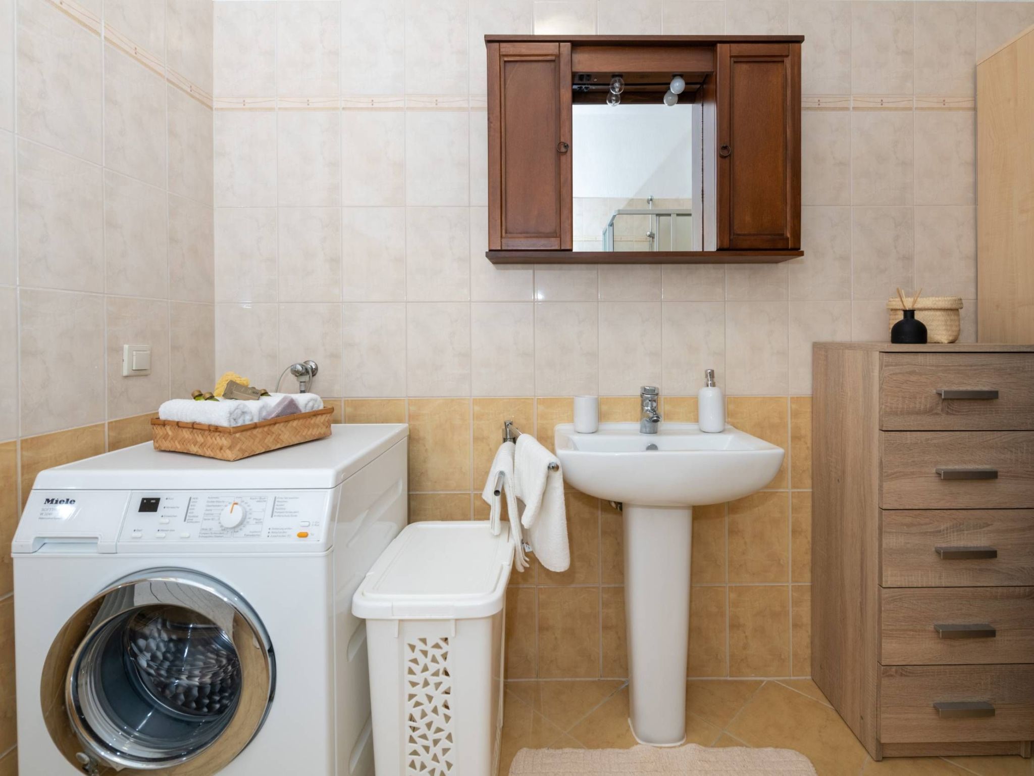 Villa Wish mit beheiztem Pool-Drinnen