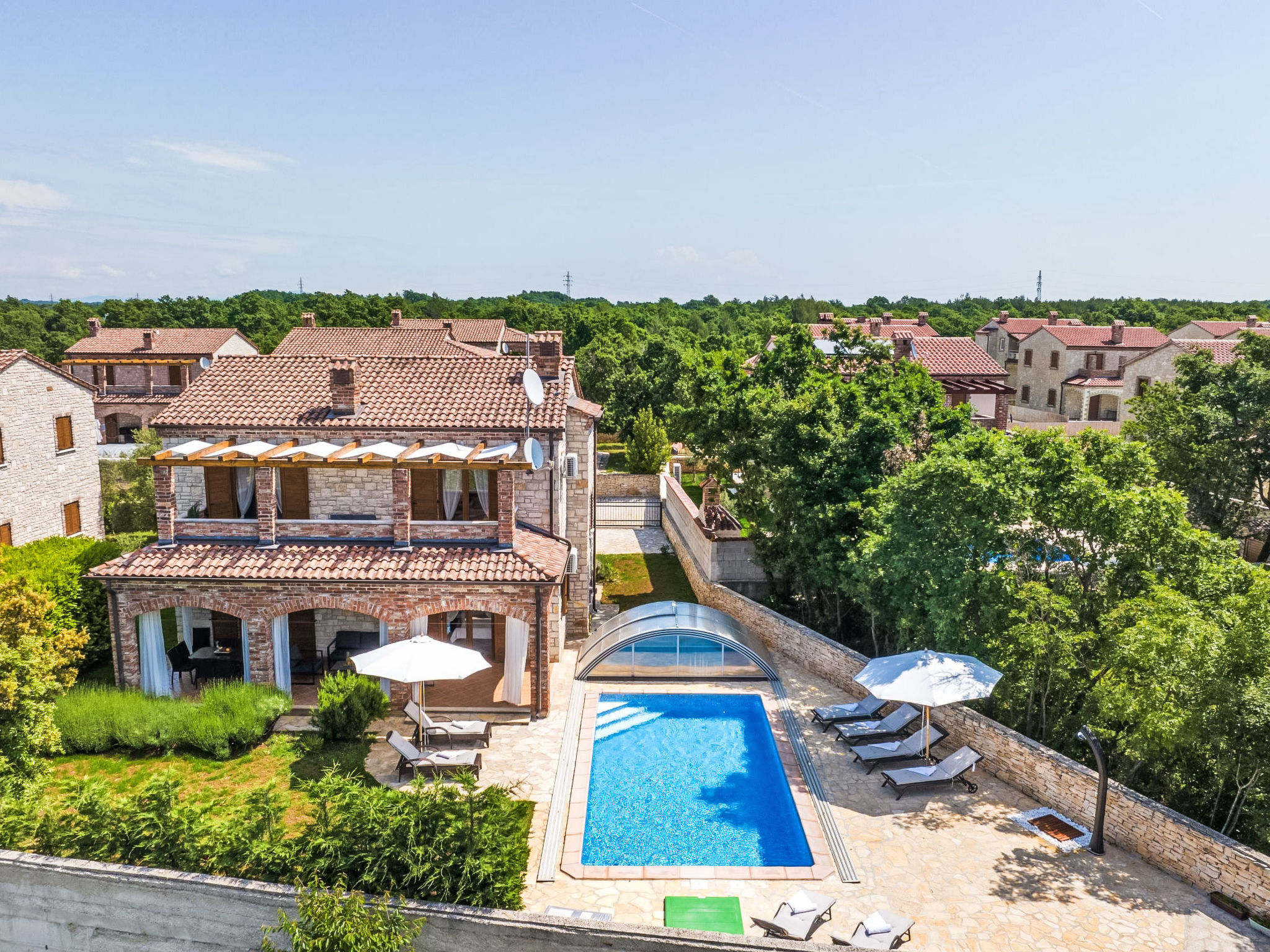 Maison Villa Wish mit beheiztem Pool – Vue aérienne, photo 45 sur 46