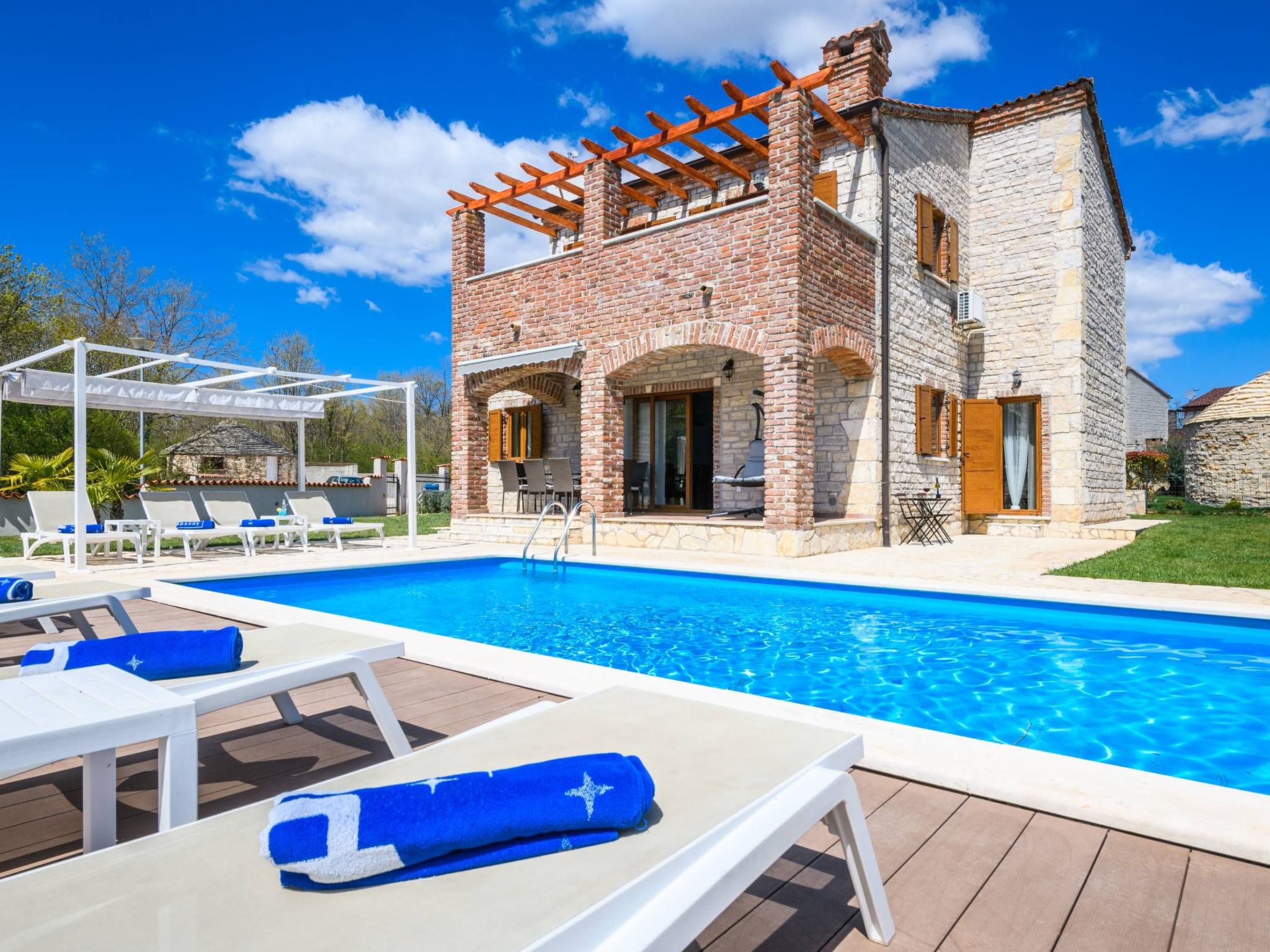 Villa Paradis-Binnen