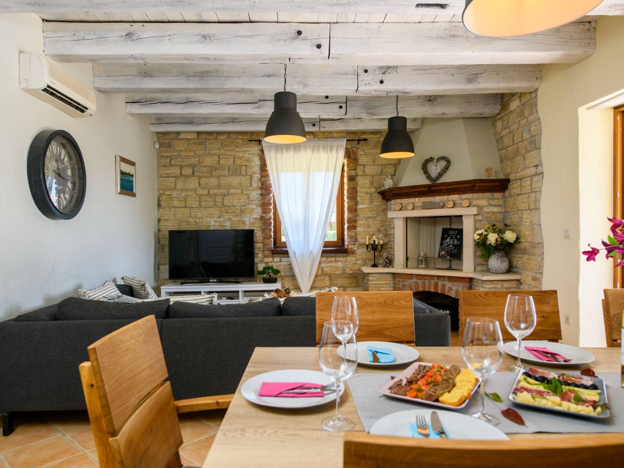 Villa Paradis-Binnen