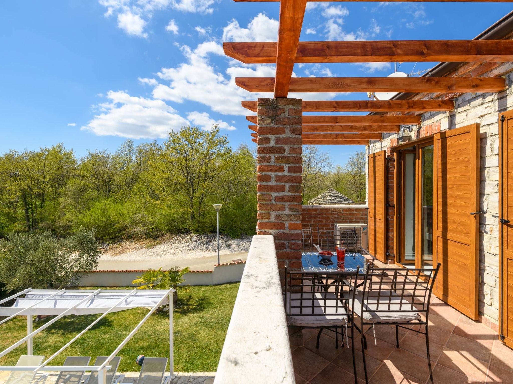 Villa Paradis-Binnen