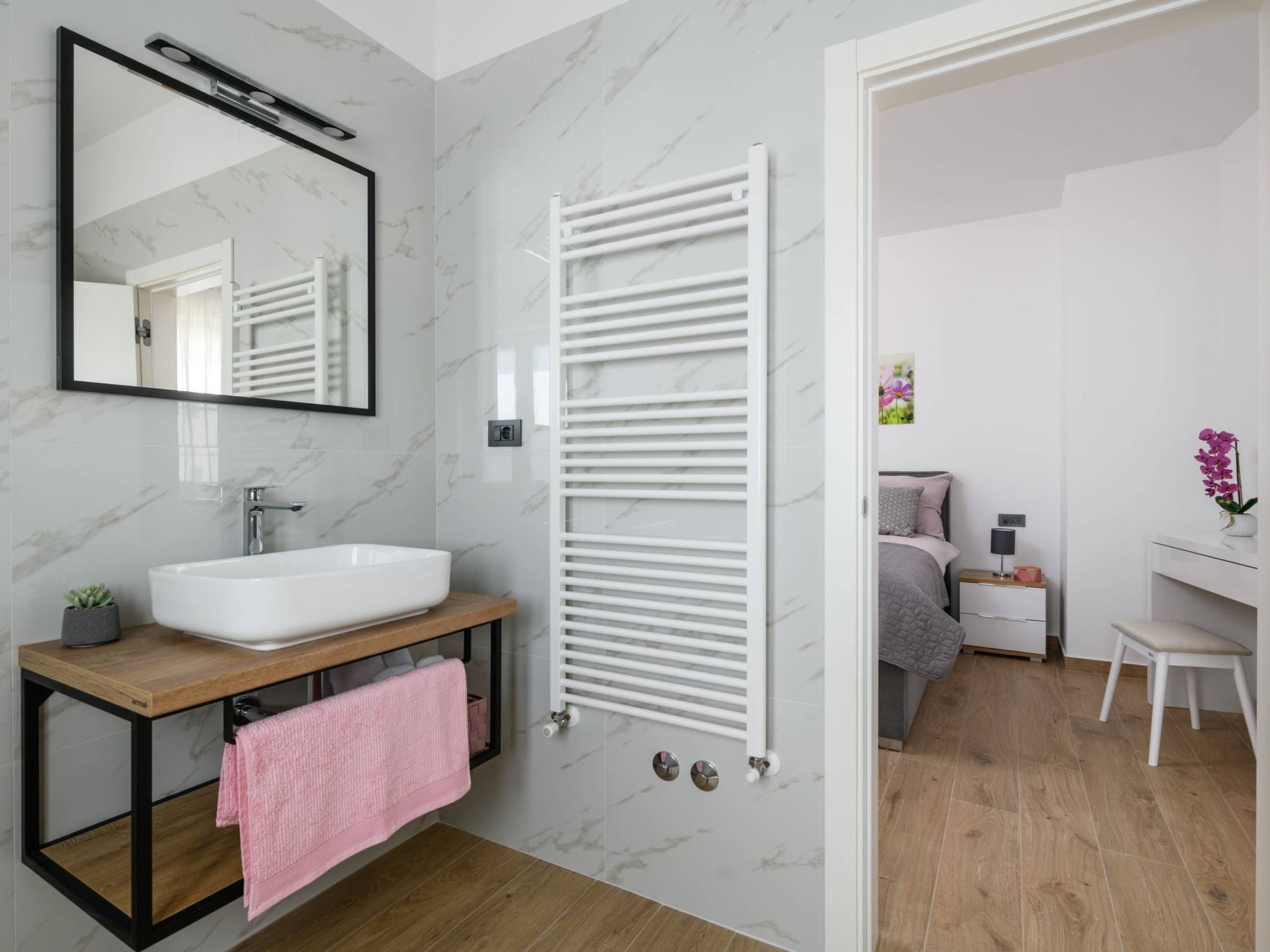 Villa Grande, klimatisiert und mit Pool in Jursici-Binnen