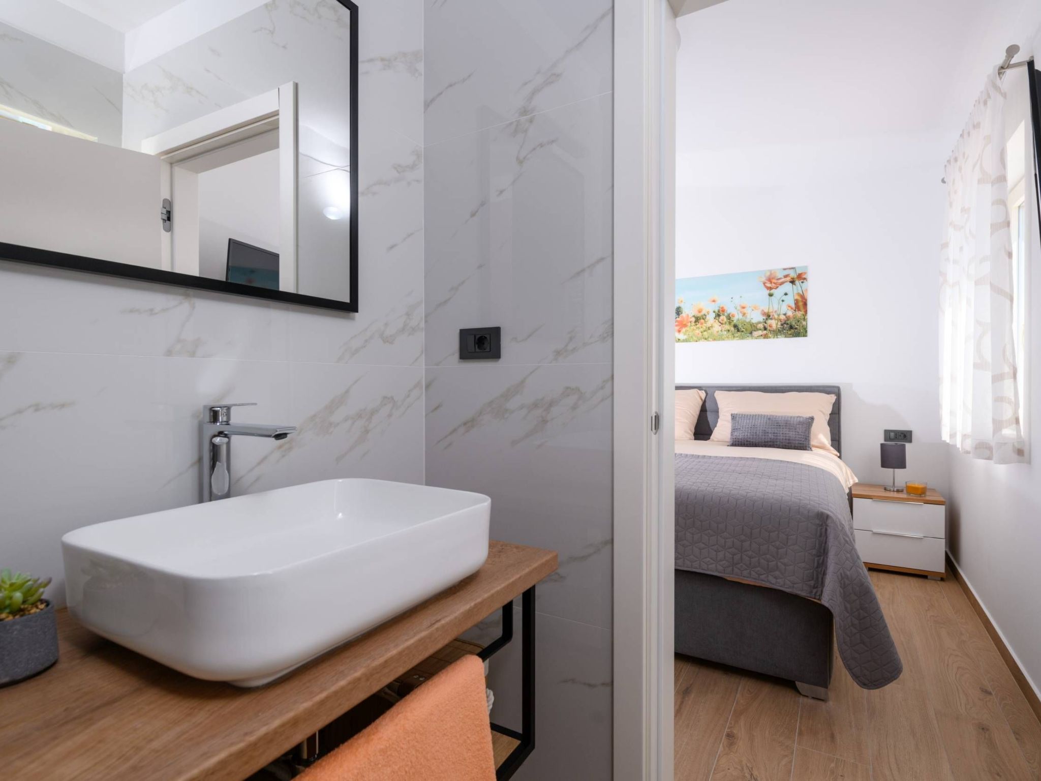 Villa Grande, klimatisiert und mit Pool in Jursici-Binnen