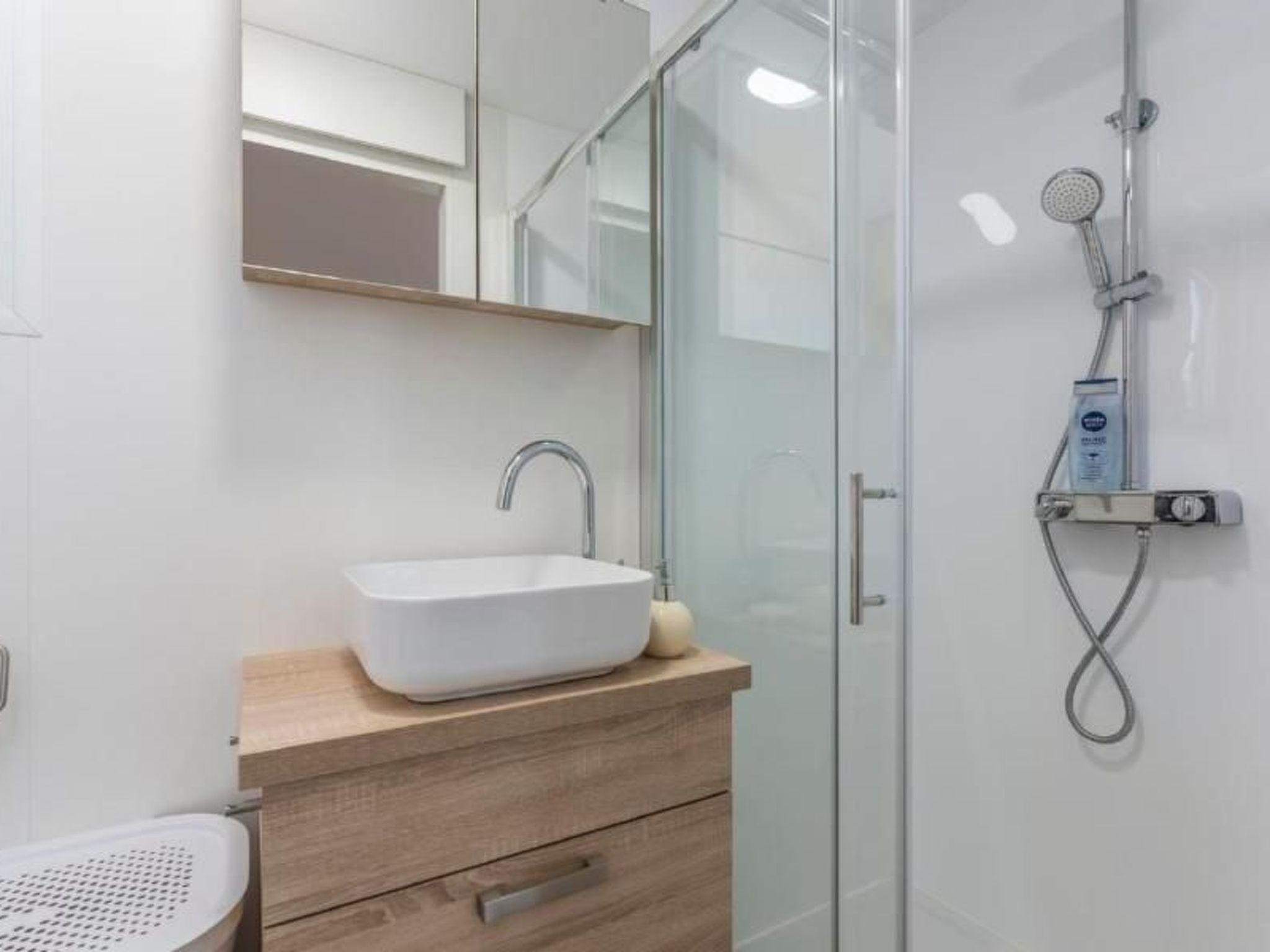 Beach House IVE, romantische Flucht, Jacuzzi, Pool, Meer-Binnen