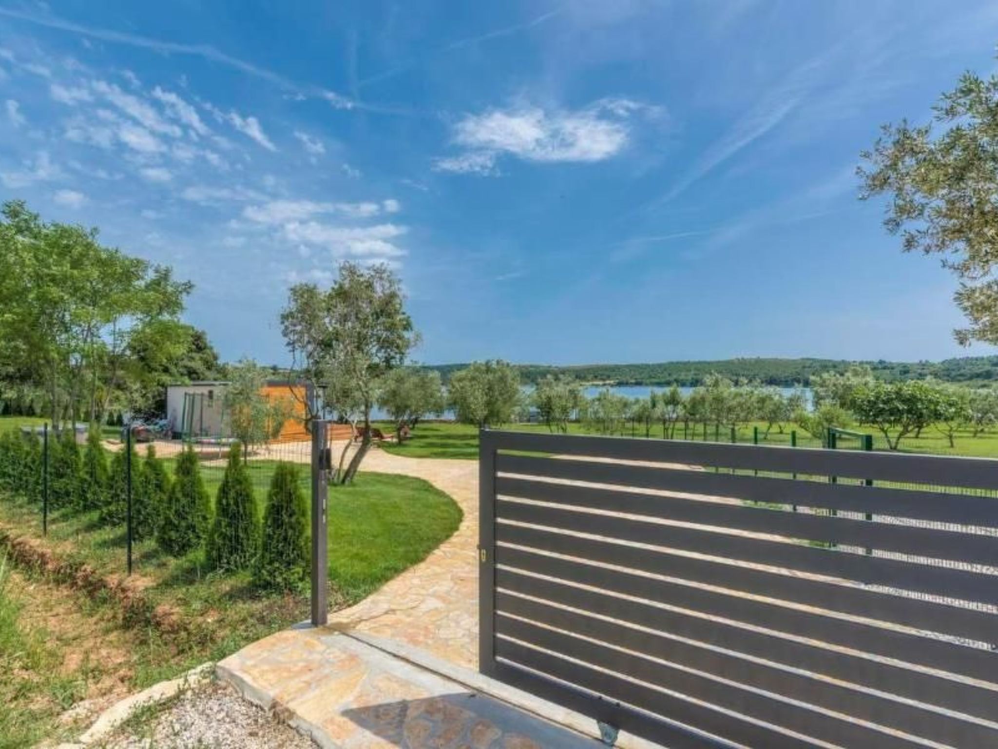 Beach House IVE, romantische Flucht, Jacuzzi, Pool, Meer-Binnen