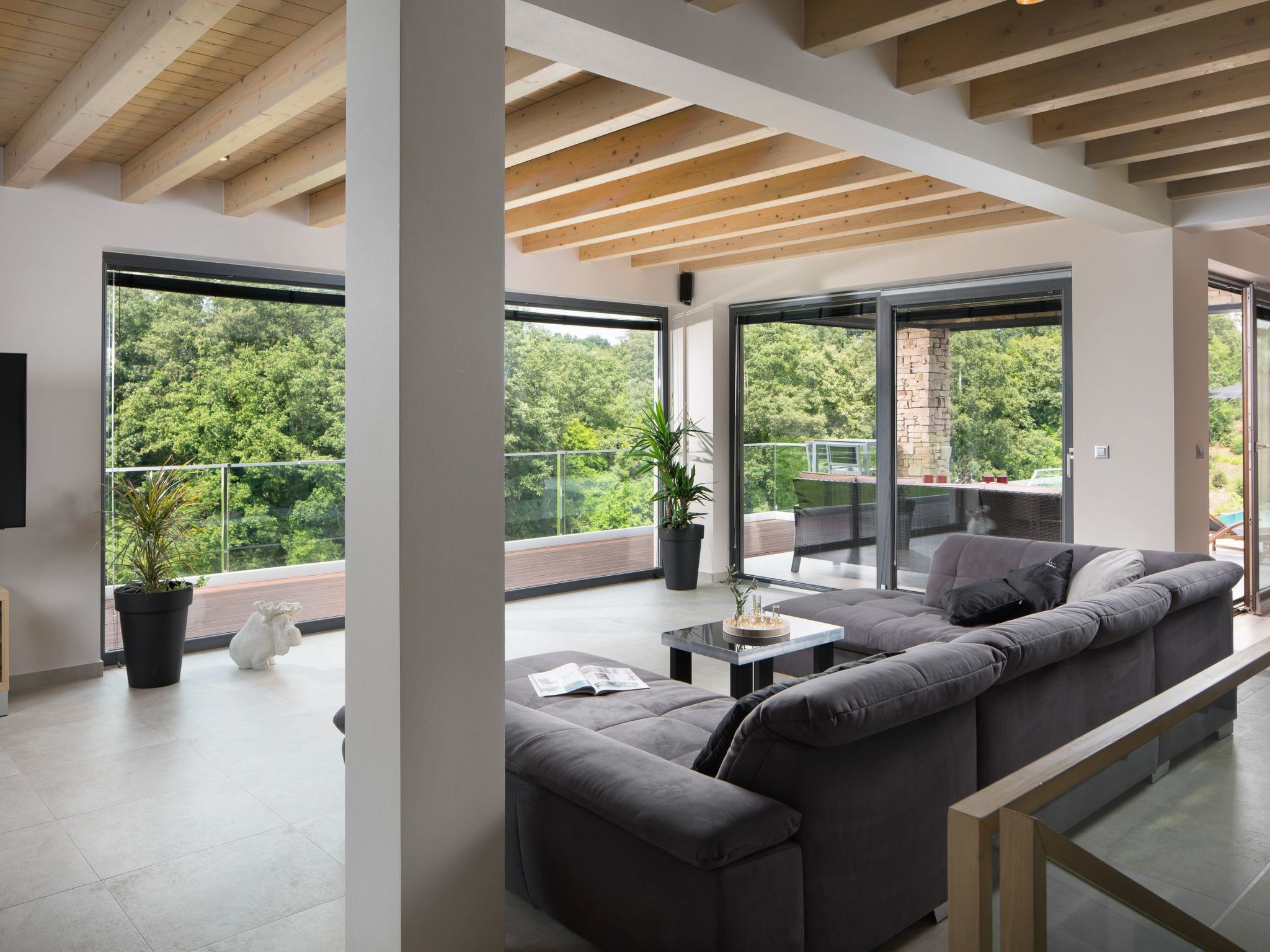 Villa Ambienta-Binnen