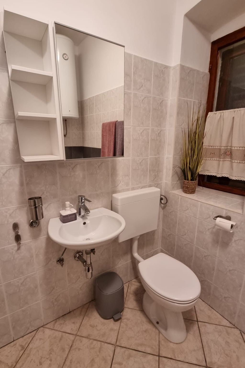 In Zentrumsnähe mit Balkon-Binnen