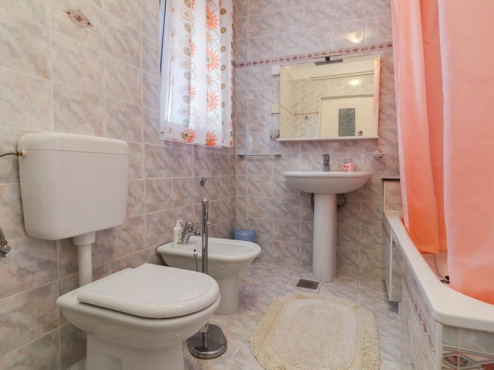 Geräumige Wohnung Lory mit Meerblick - Image-tags.info