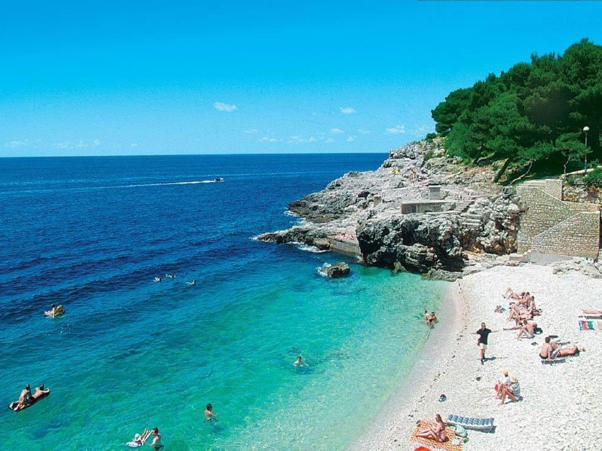 Summer House Pula - Image-tags.info