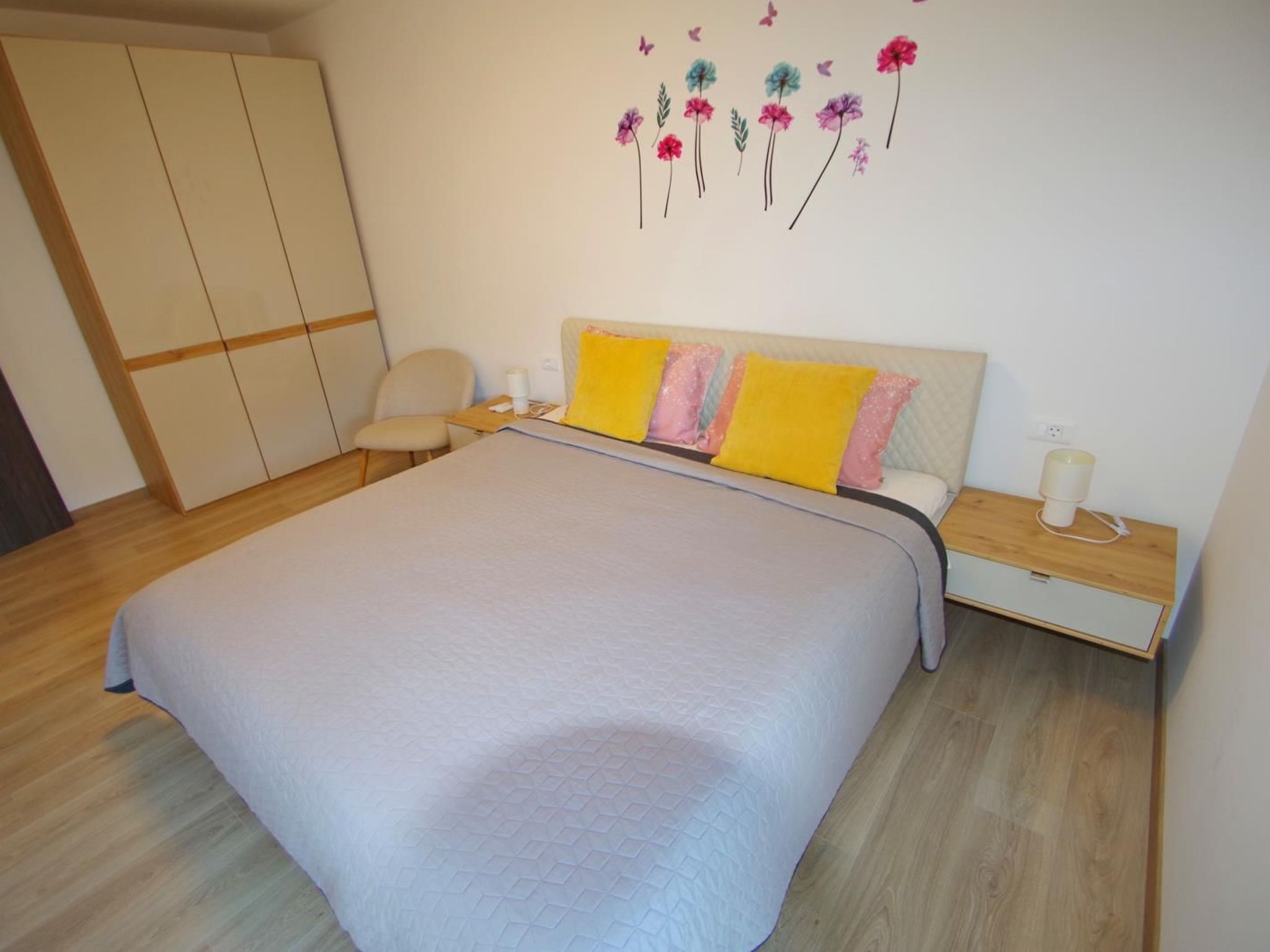 "Modern" - Image-tags.info