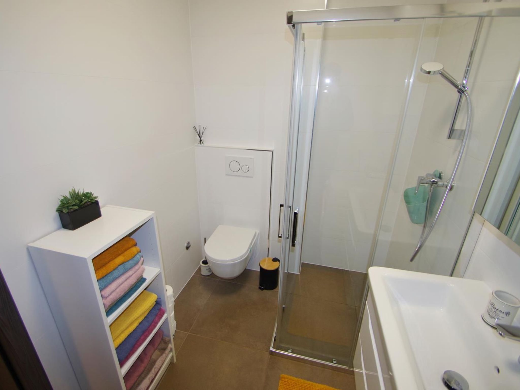 "Modern" - Image-tags.info