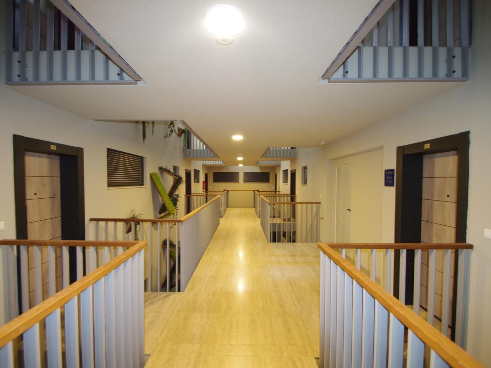 "Modern" - Image-tags.info