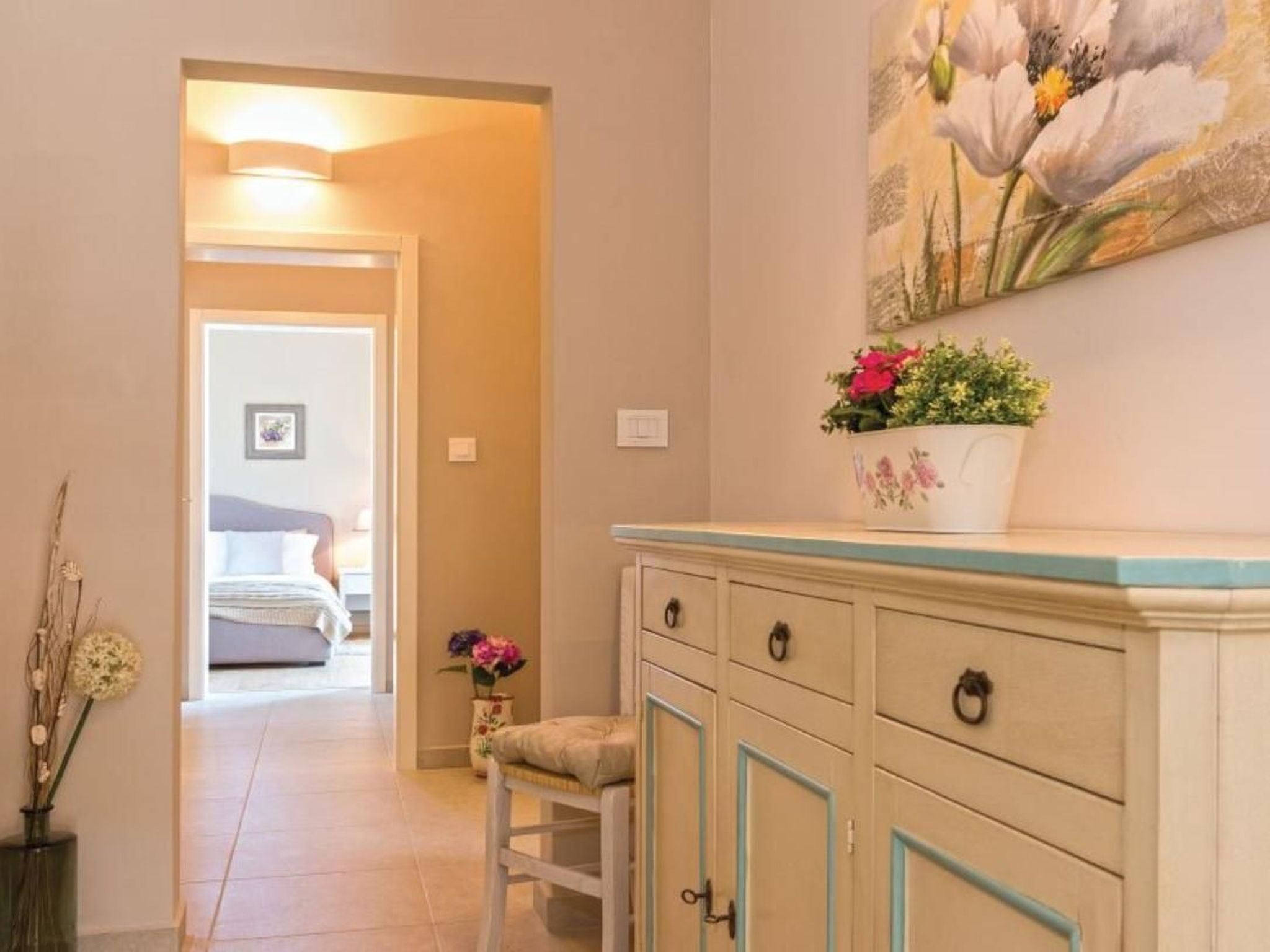 Mit Whirlpool und Sauna-Binnen