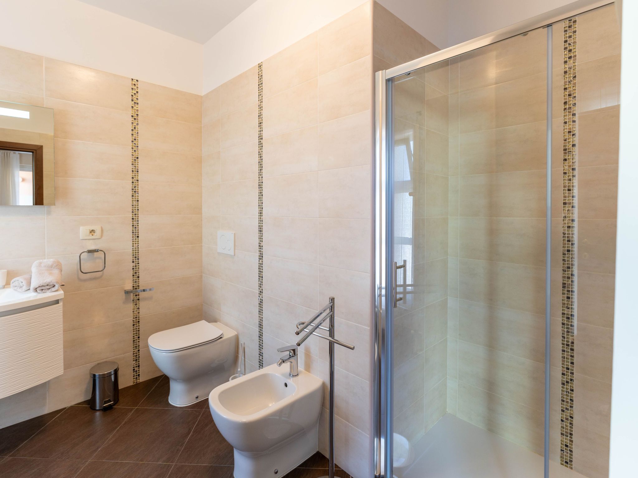 In Pula mit privatem Pool-Drinnen