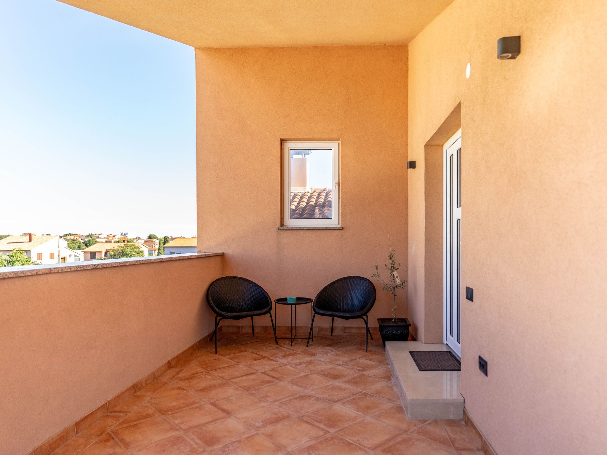 In Pula mit privatem Pool-Drinnen