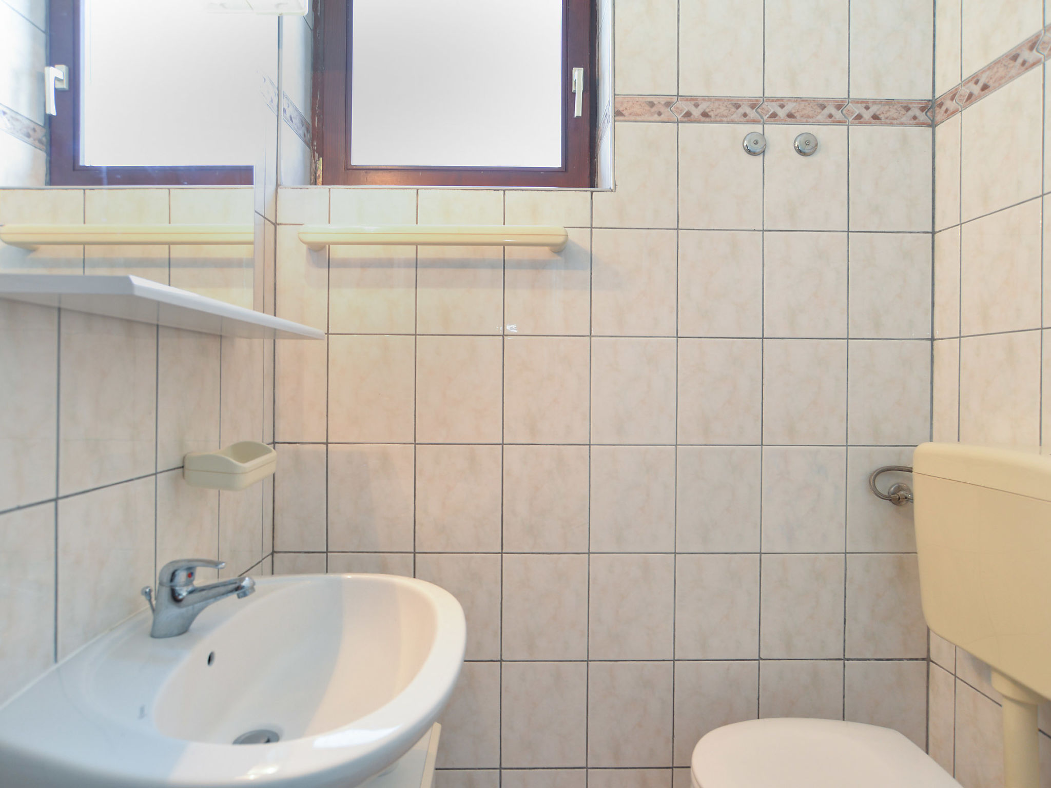 Apartment 794