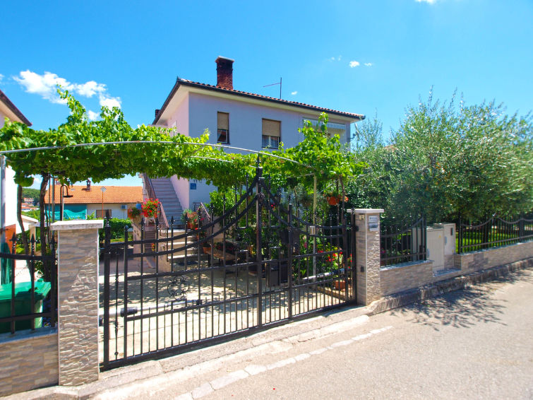 Knus appartement voor 5 op 1,8 km van zee in Bokordići, Istrië in Bokordici