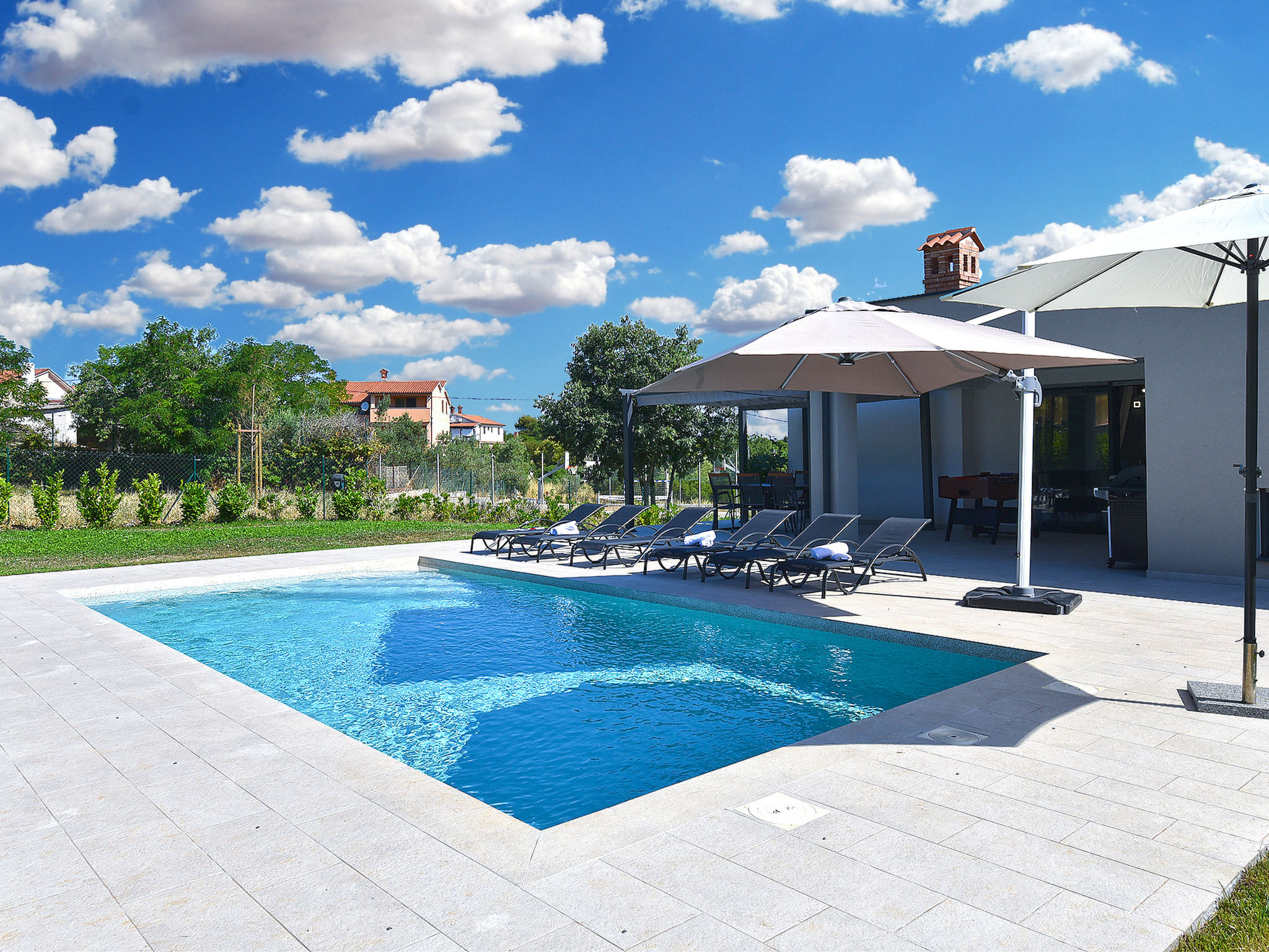 Villa 2044 — Pool Outdoor (4 of 61)