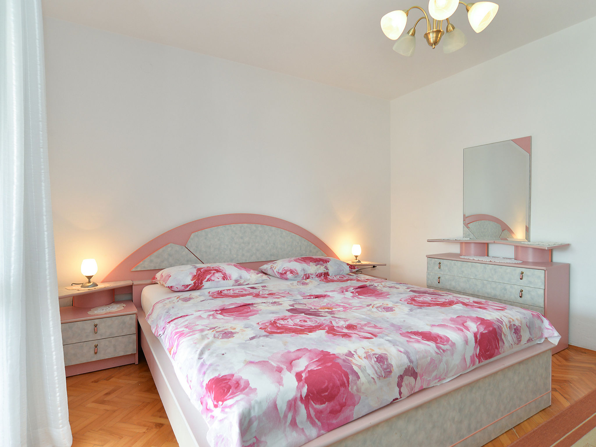 Apartment 43