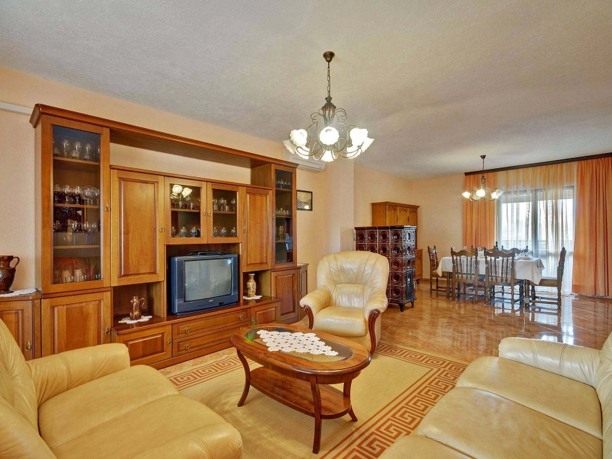 Apartment 43
