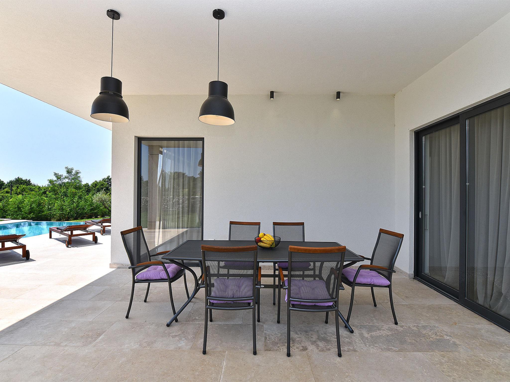 House 2117 - Buiten