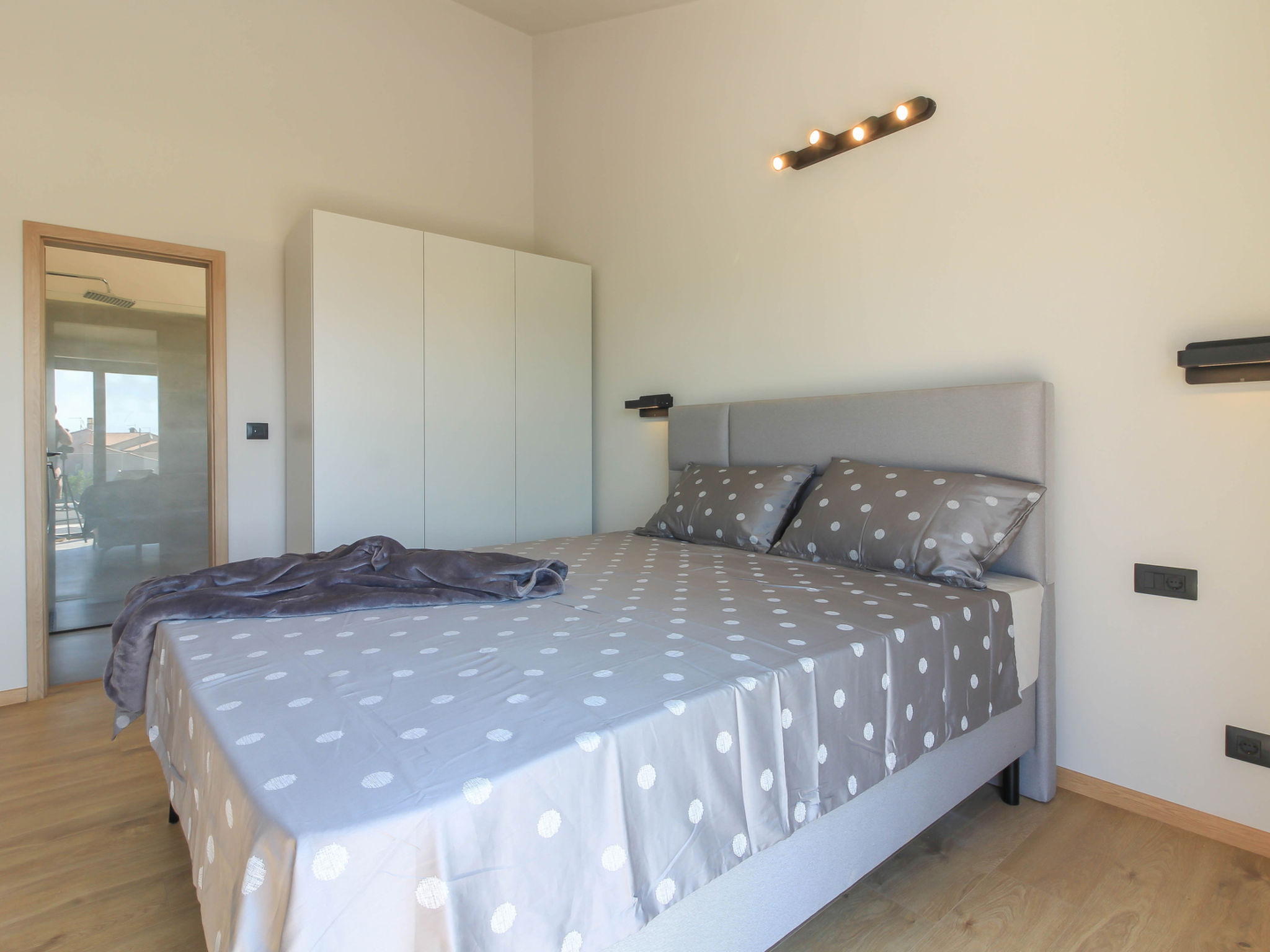 Villa Esire - Binnen