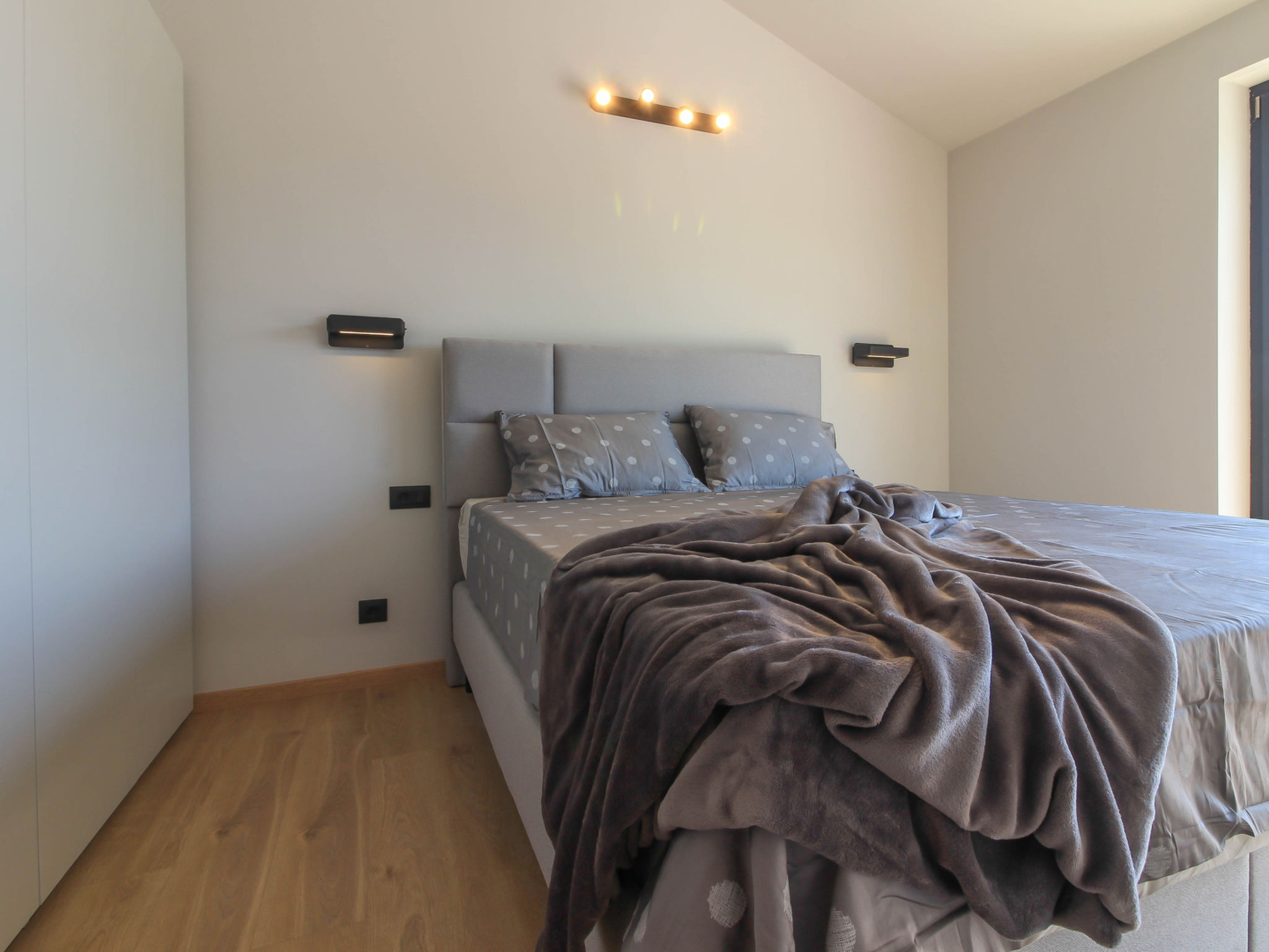 Villa Esire - Binnen