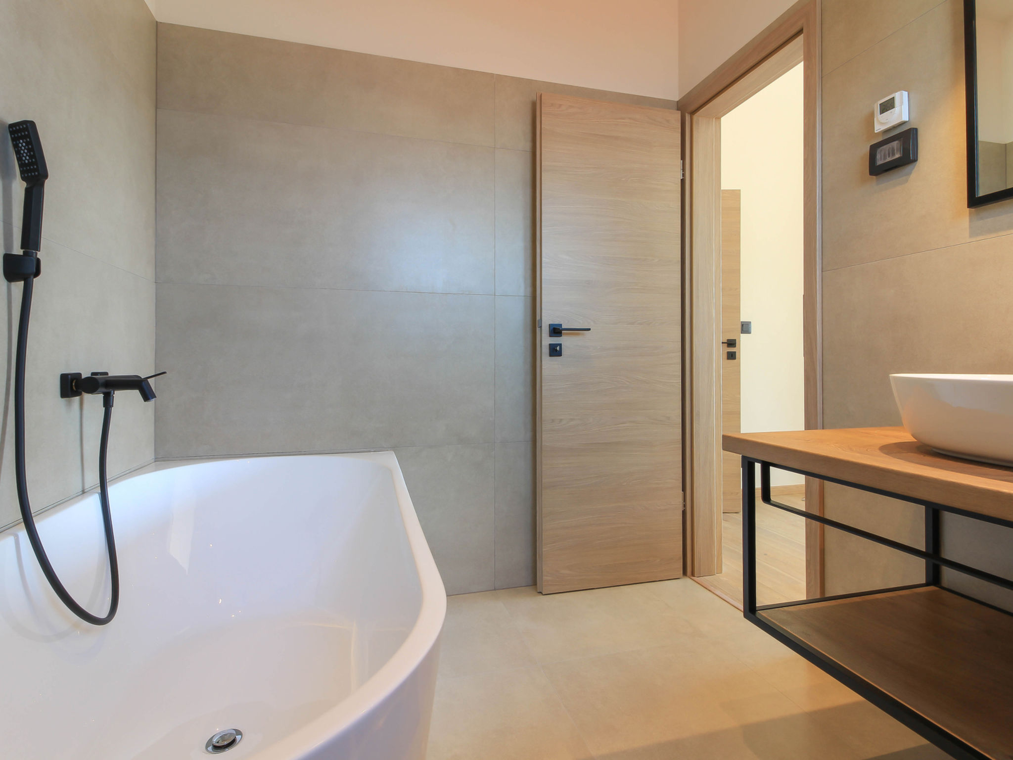 Villa Esire - Binnen